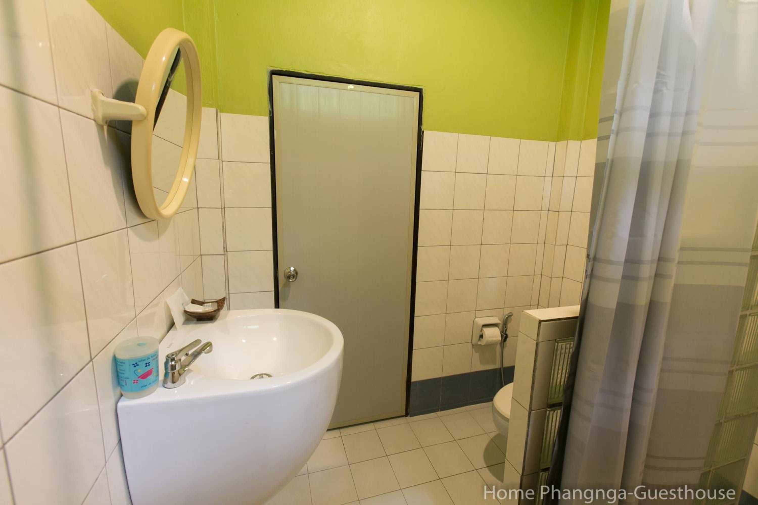 Home Phang-Nga Guesthouse, photo 22