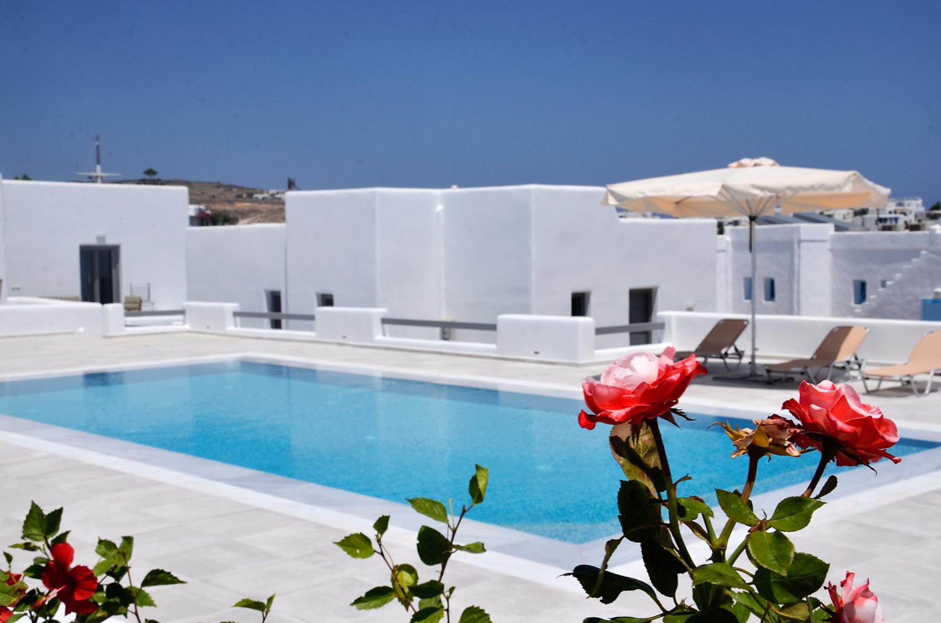 Ionathan Koufonisia Suites