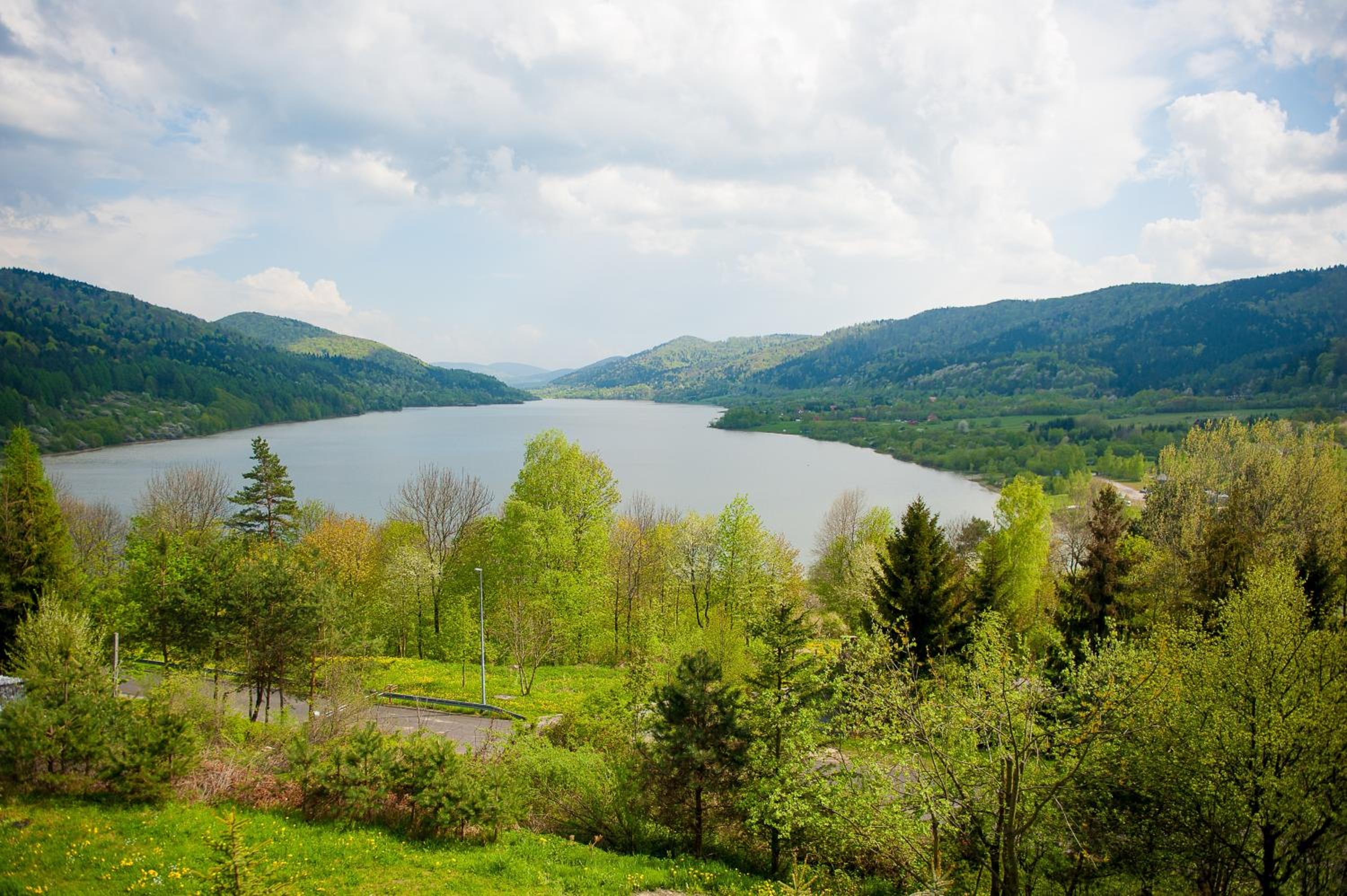 Klimkówka 96 - Dom w górach nad jeziorem view 3