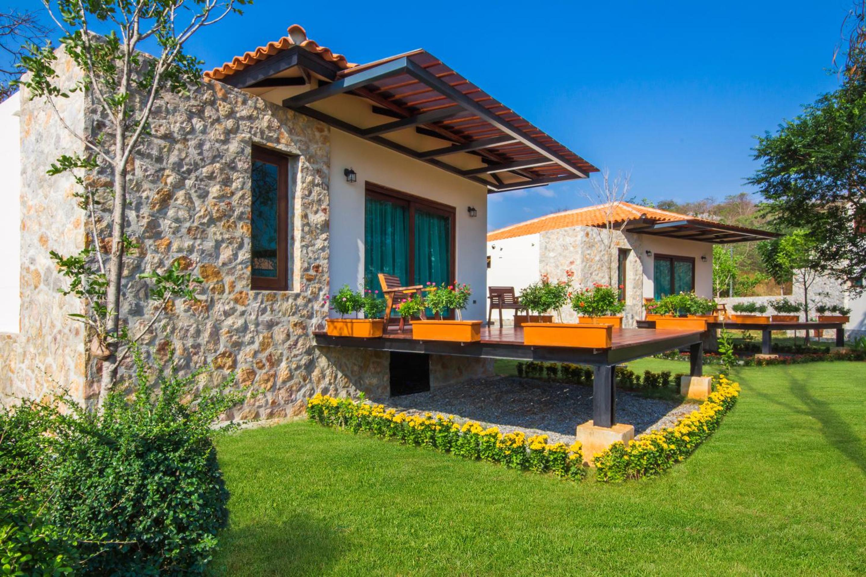 Mela Garden Retreat Cottage