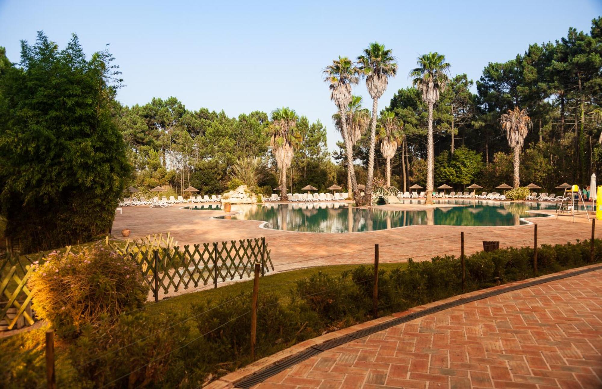 bwelcome aroeira beach & golf view 5