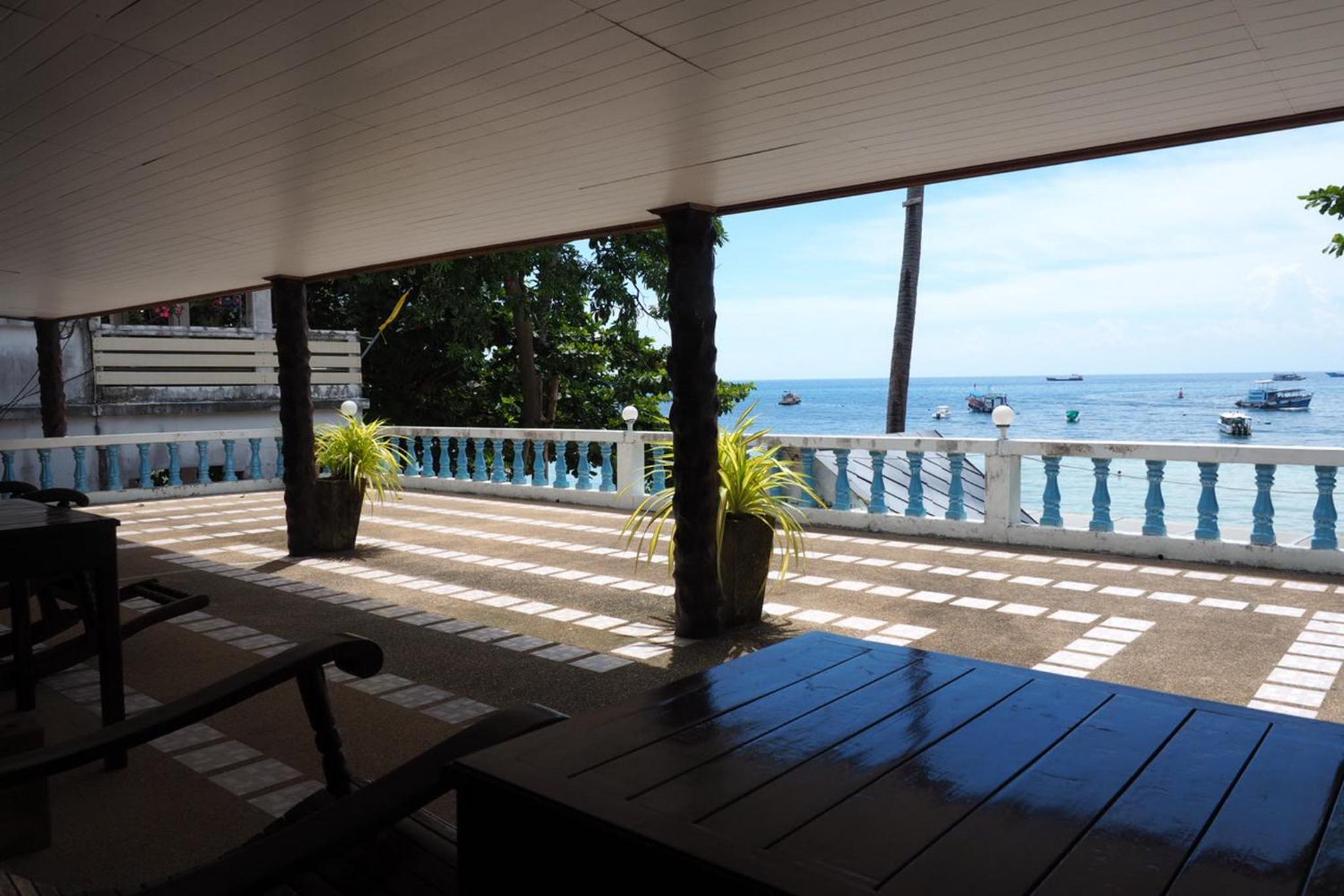 Blue Diamond Resort