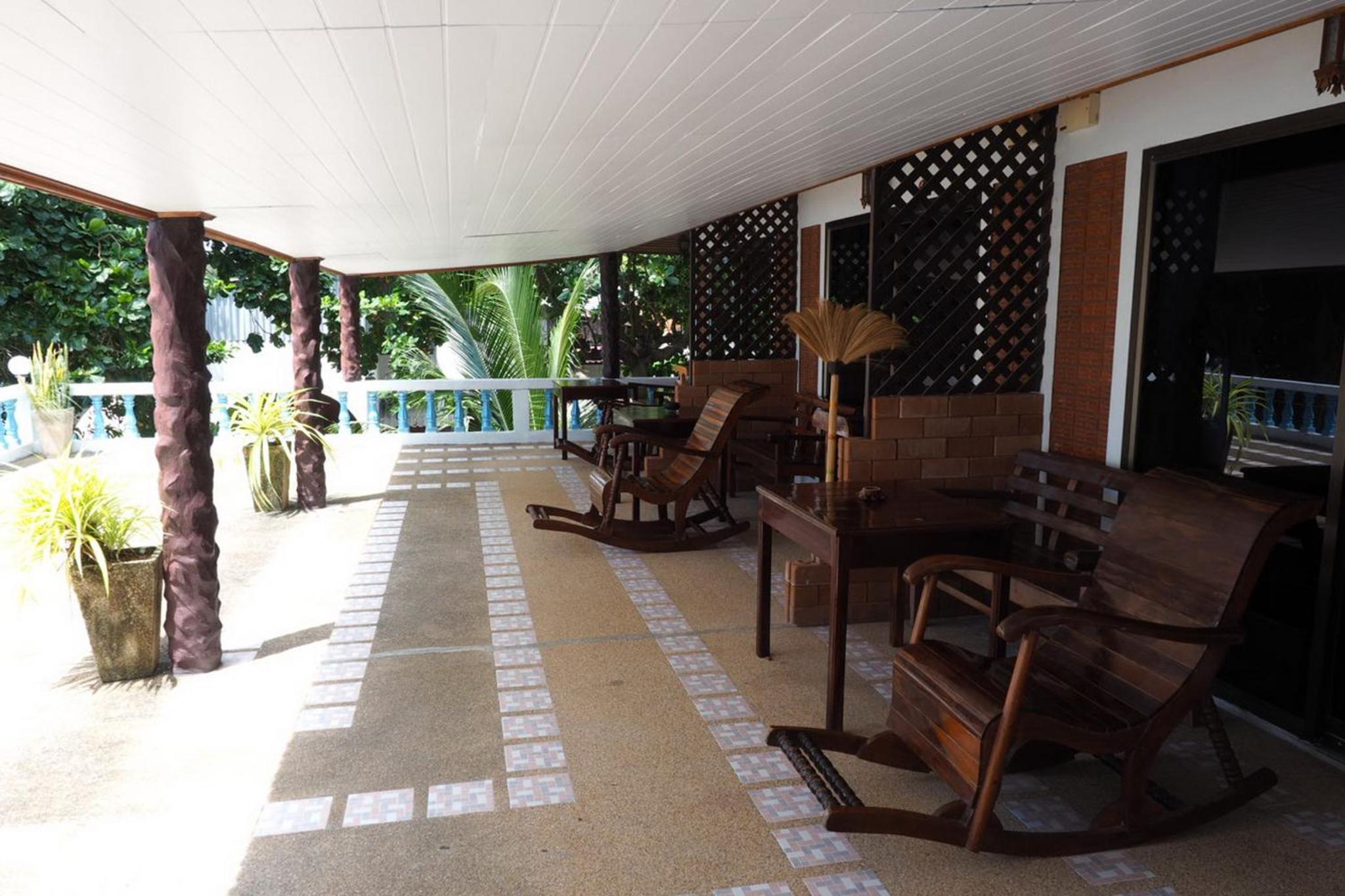 Blue Diamond Resort