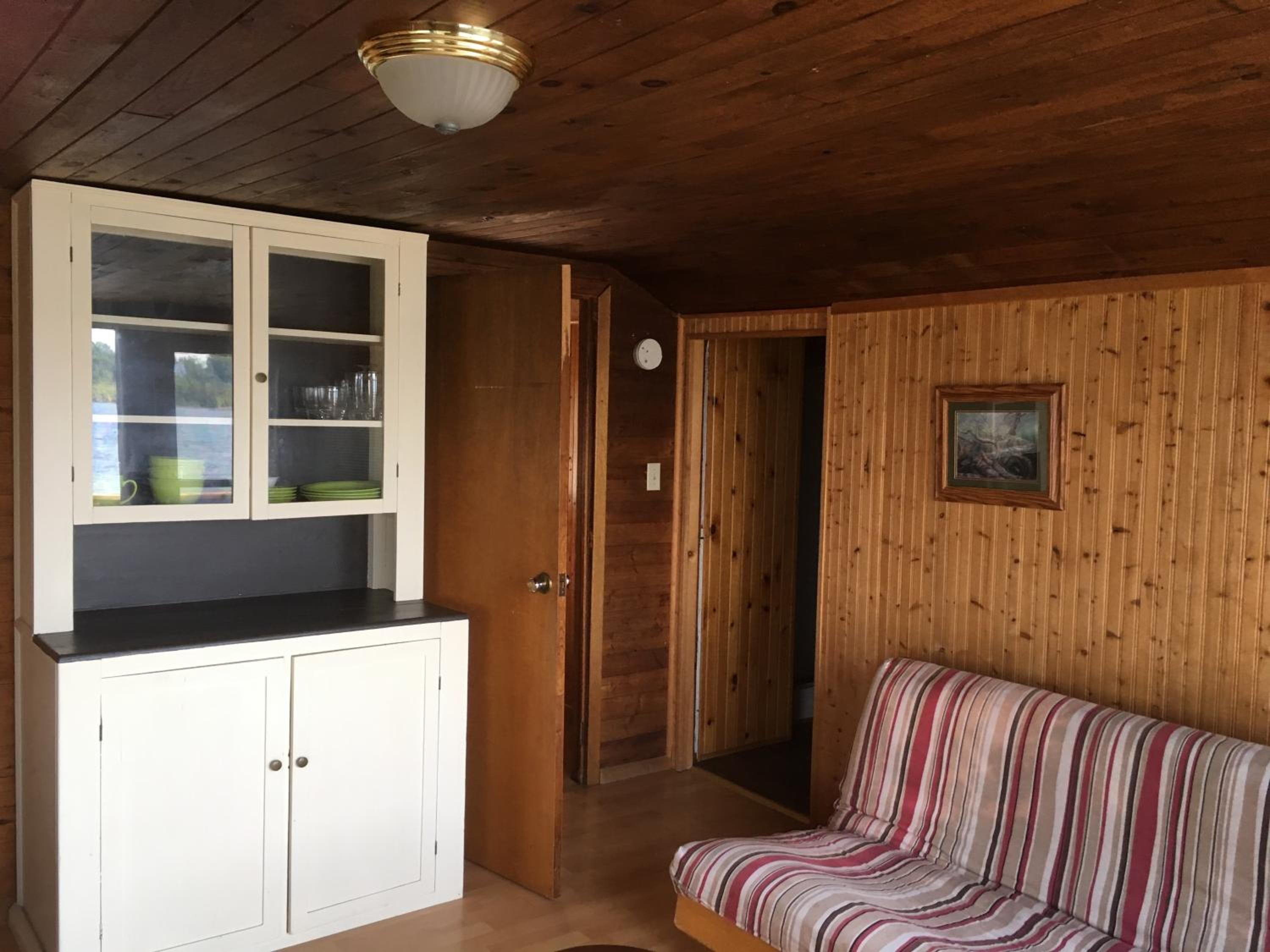 Merland Park Cottages and Motel