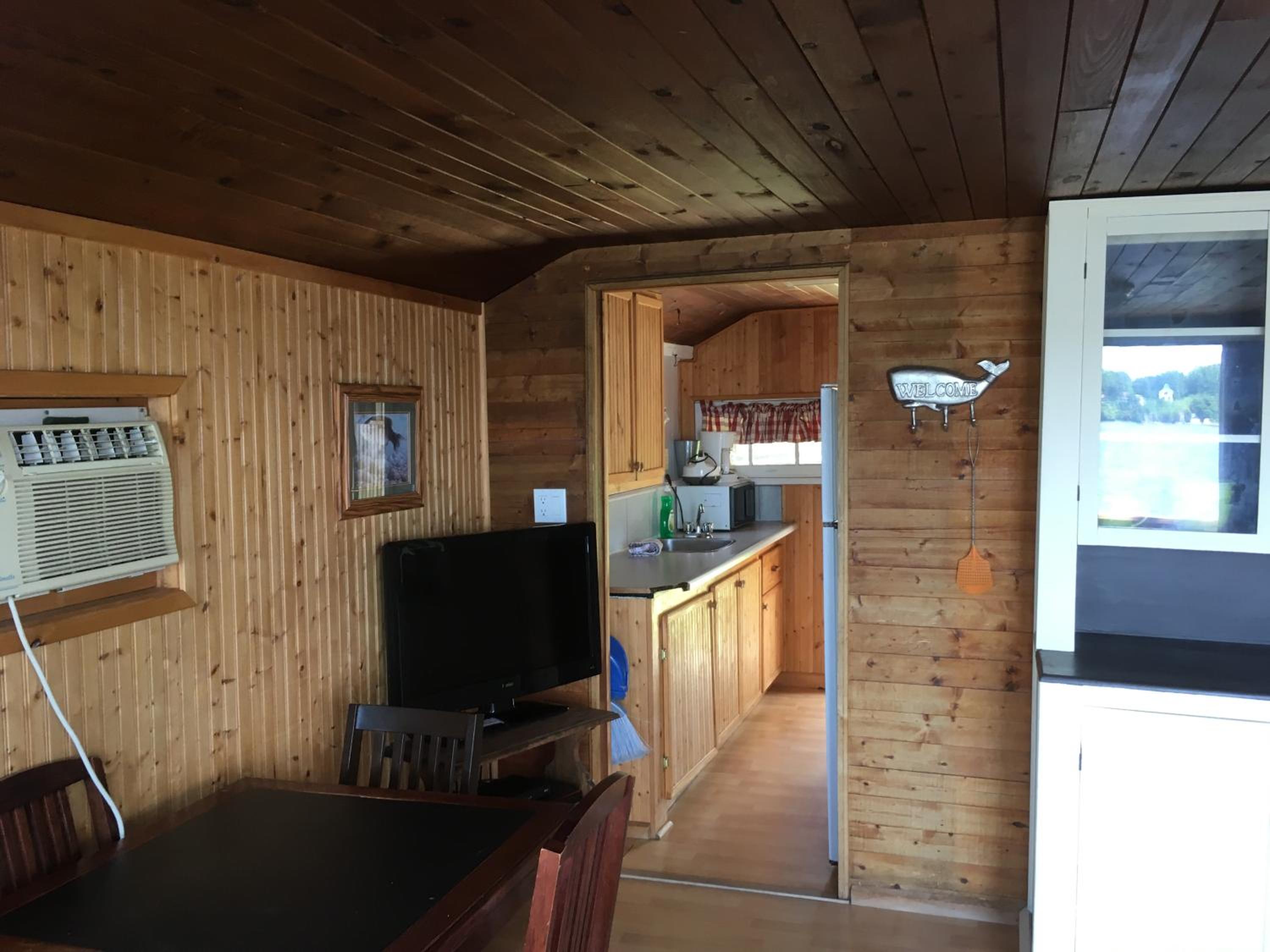 Merland Park Cottages and Motel