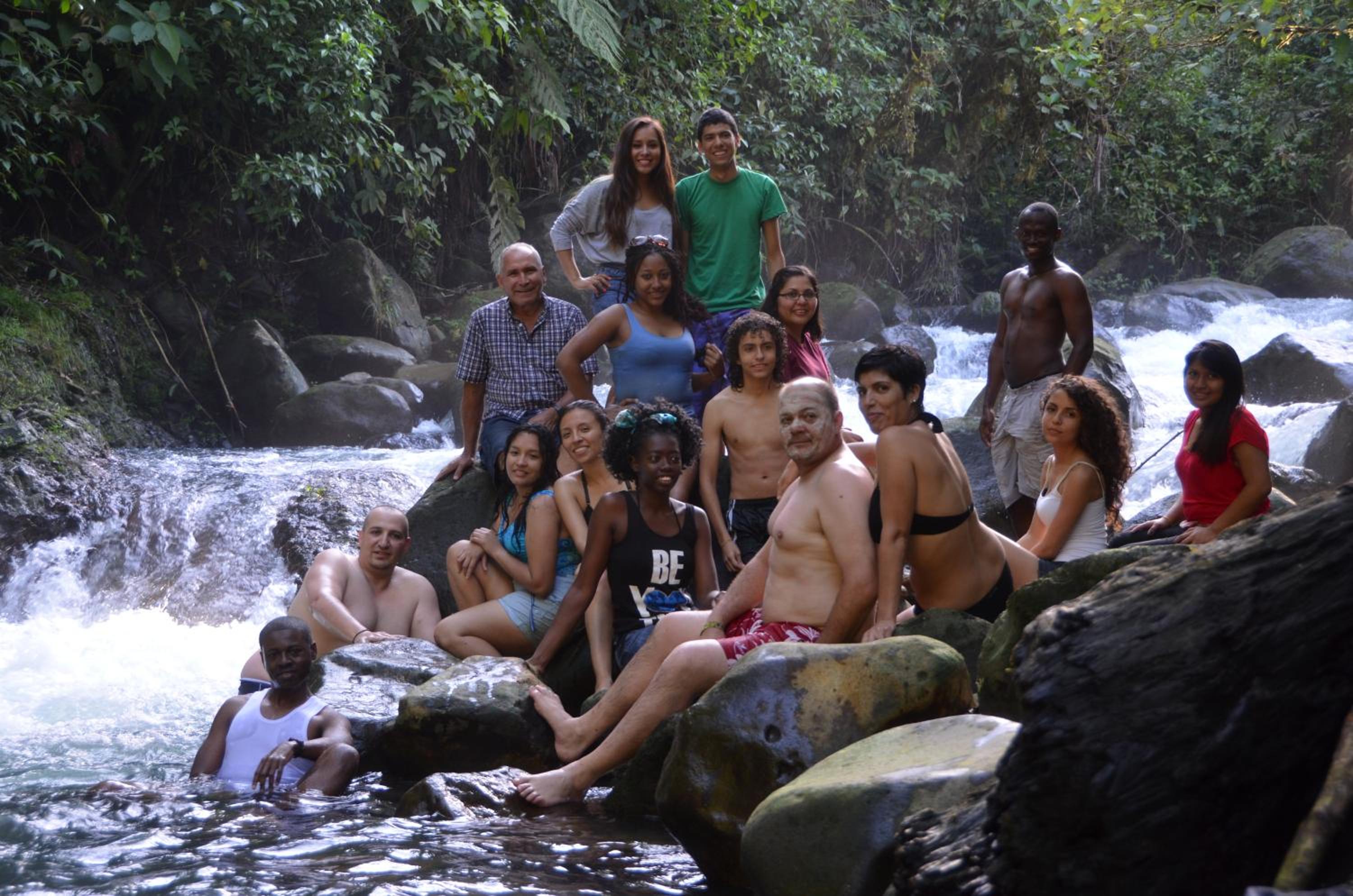 Posada Río Celeste La Amistad