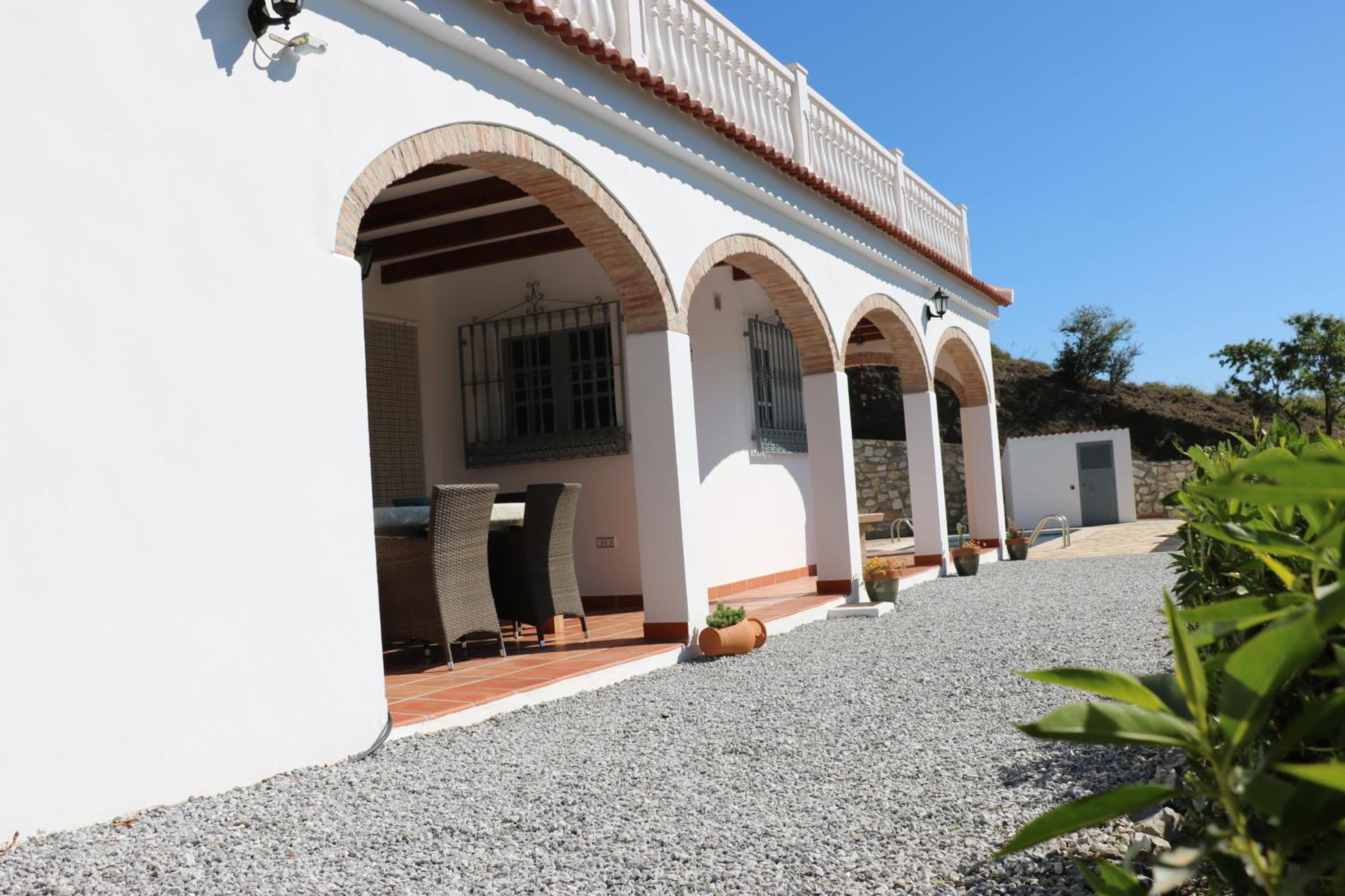 Casa los Almendros view 3