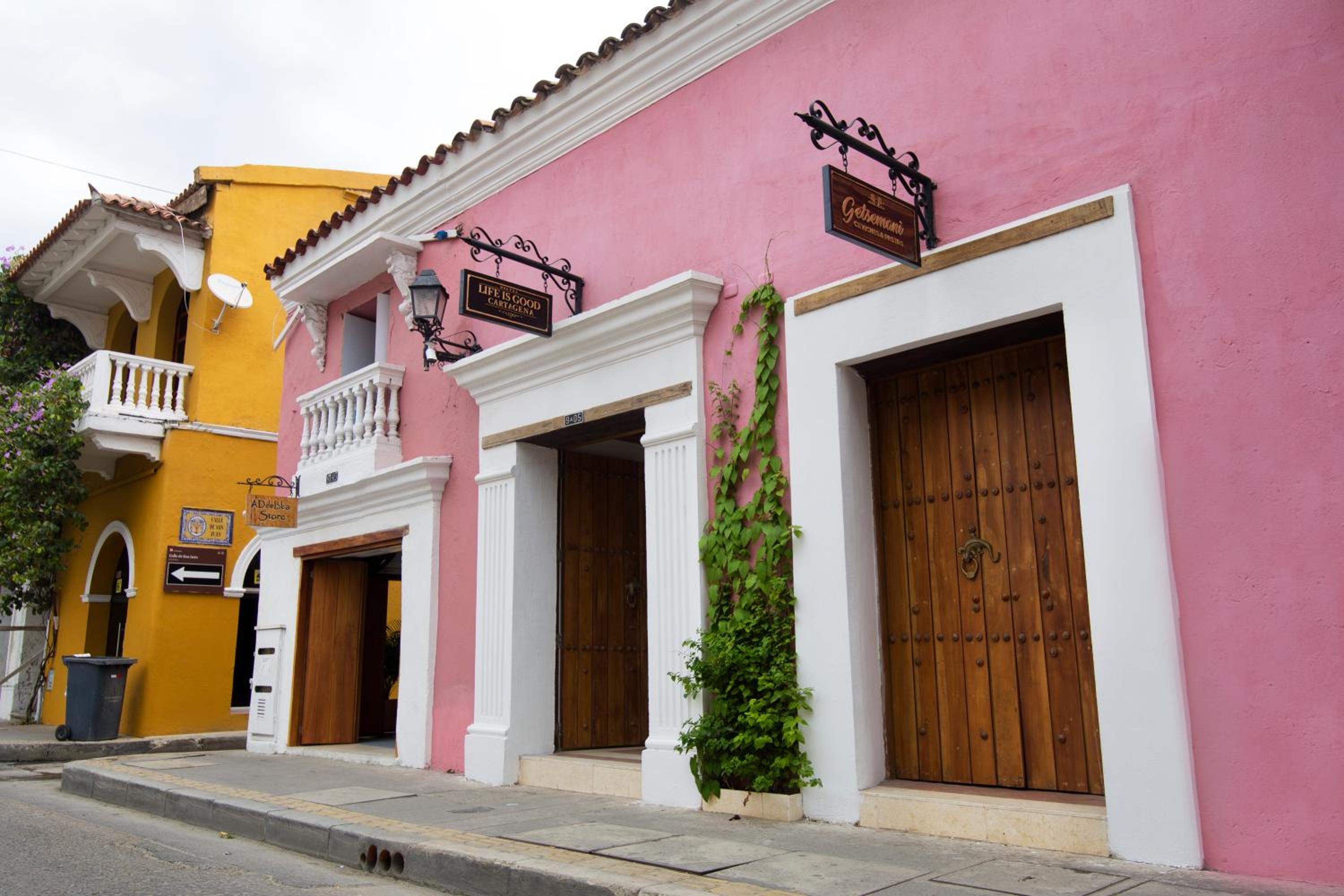 Life is Good Cartagena Hostel