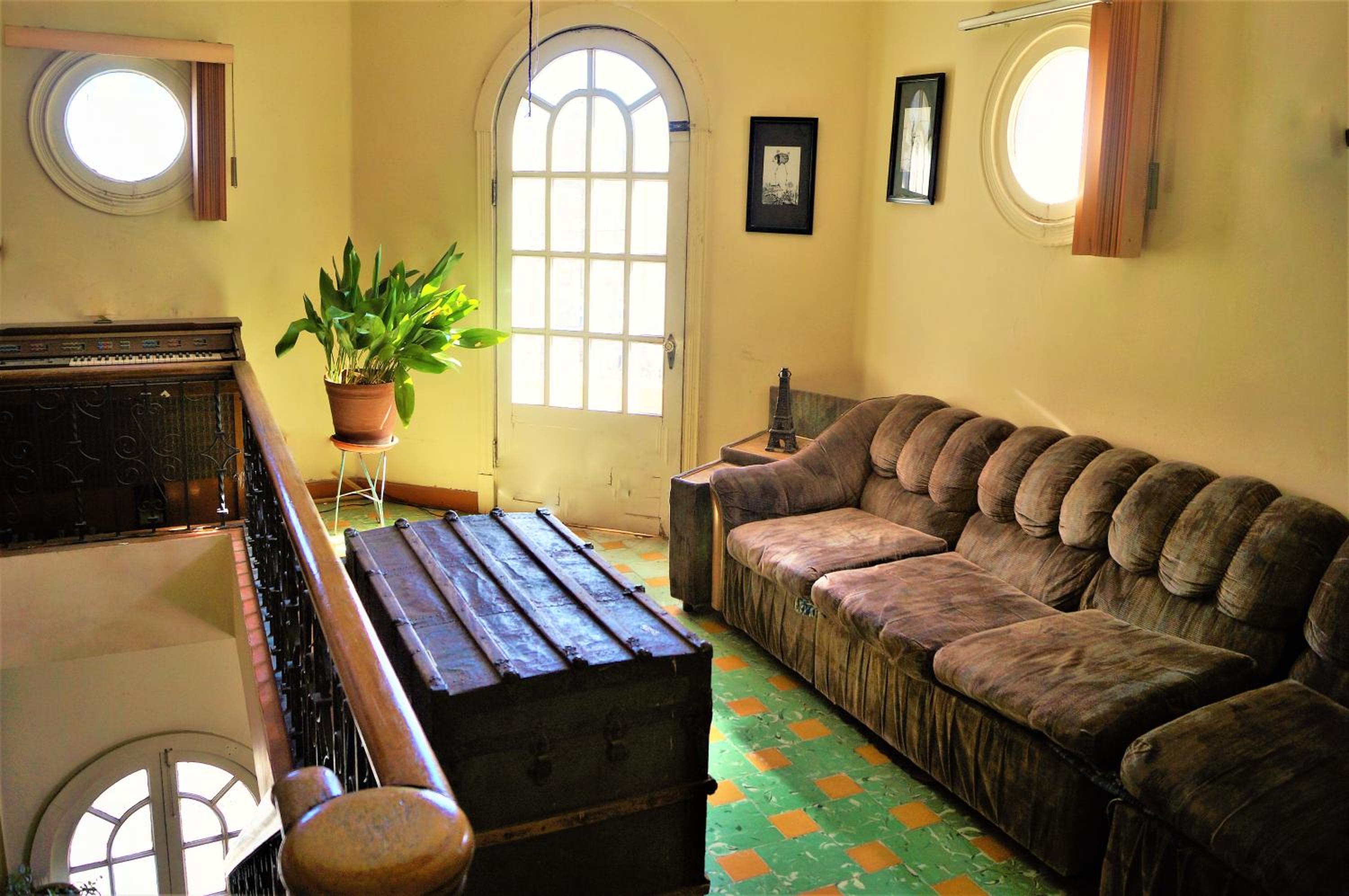 lounge