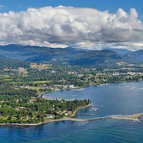 Sooke Vacations - Salty Towers Ocean Front Cottages - Property Image 46