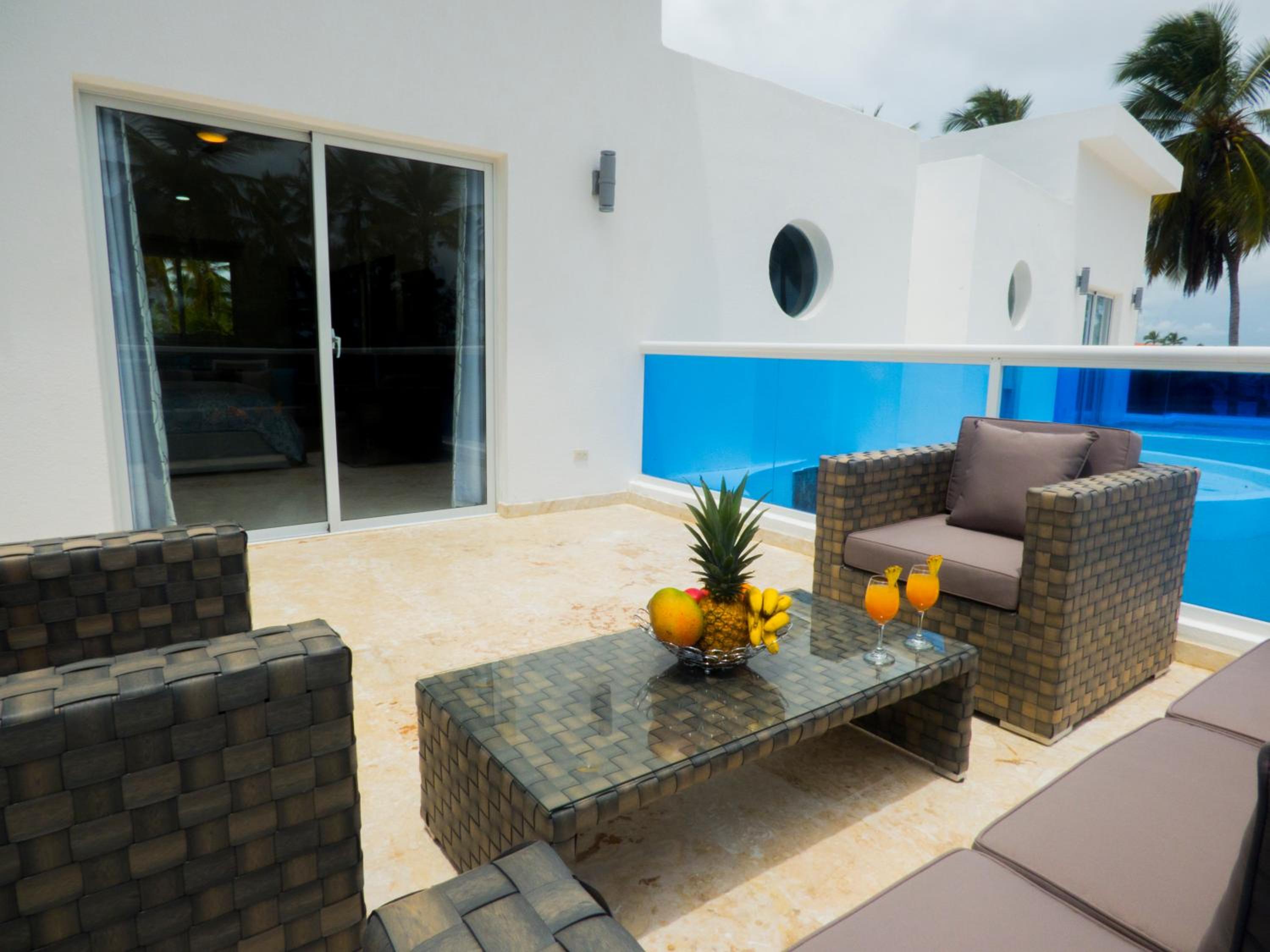 The Sanctuary @ Los Corales