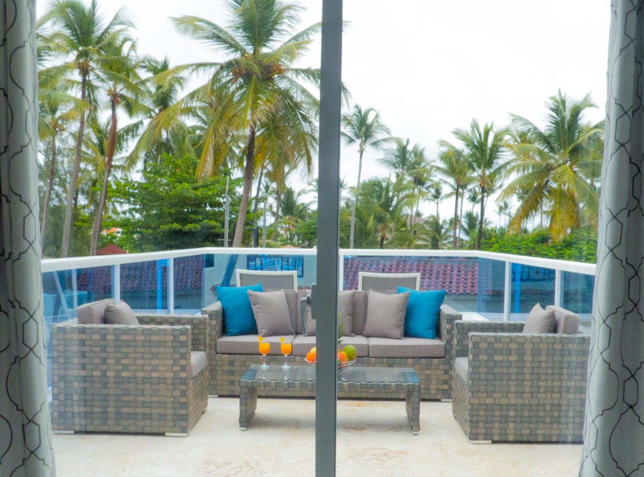 The Sanctuary @ Los Corales