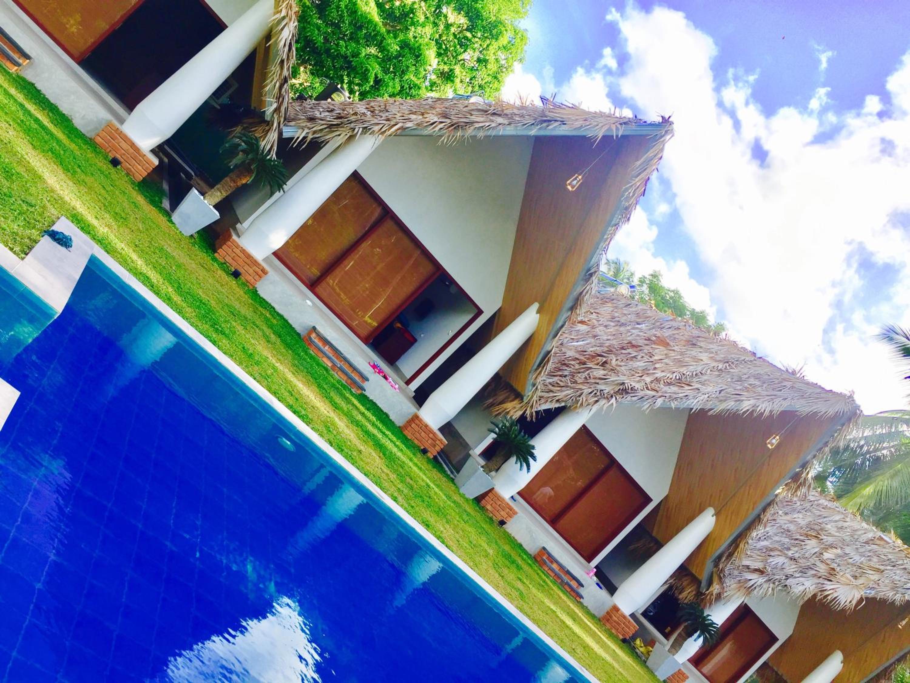 Airport Resort