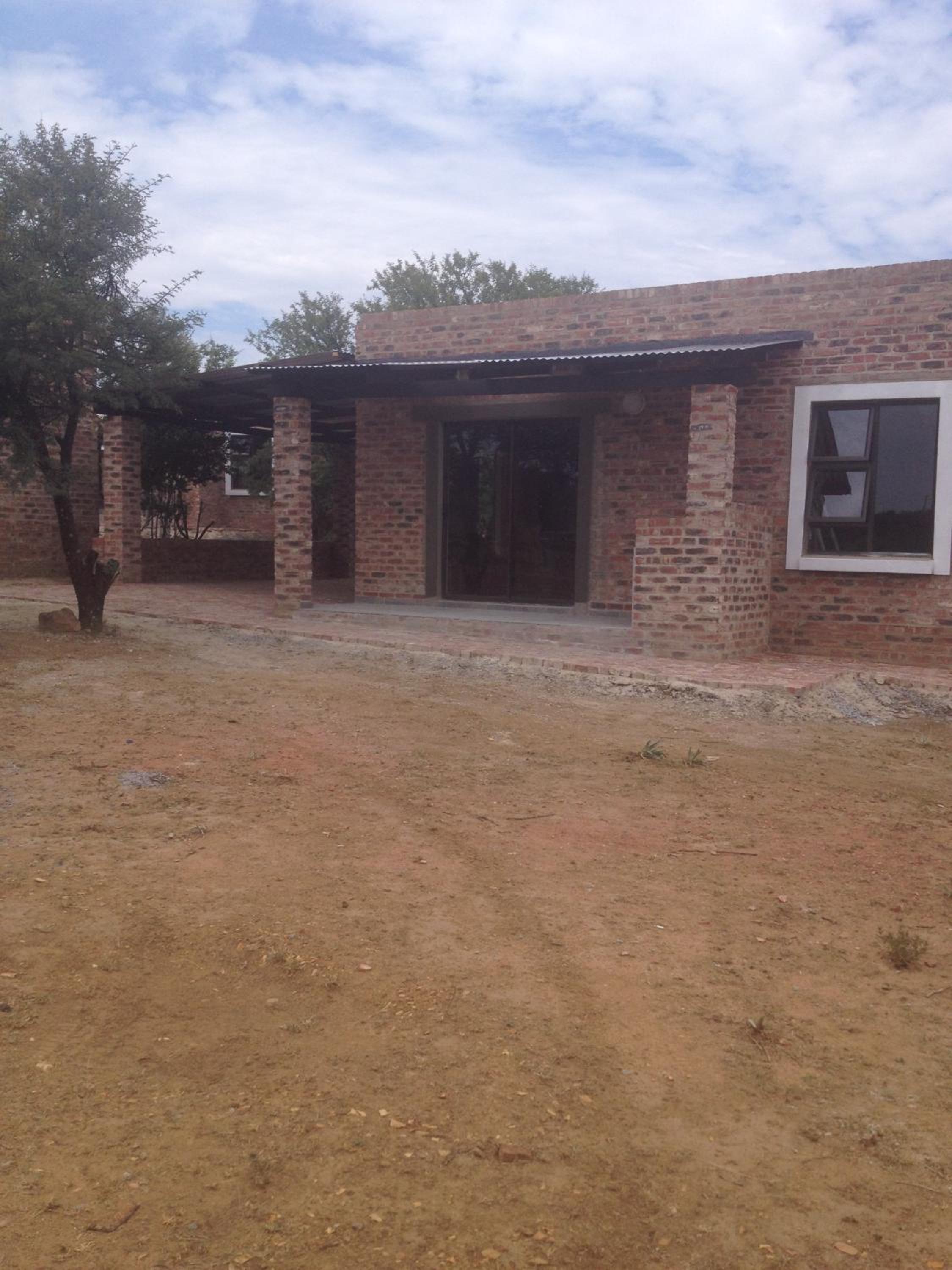 Thorntree Lodge view 2