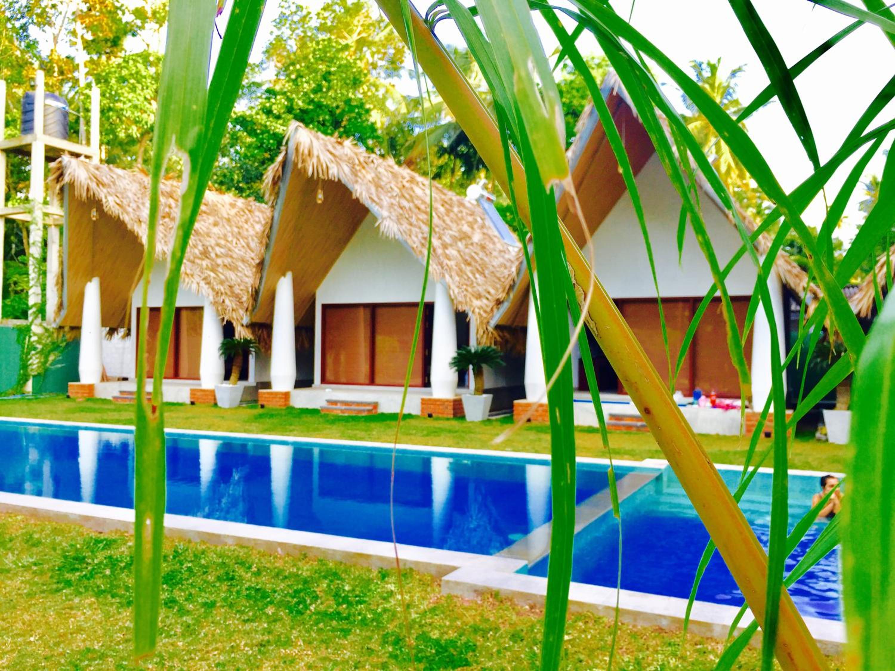 Airport Resort