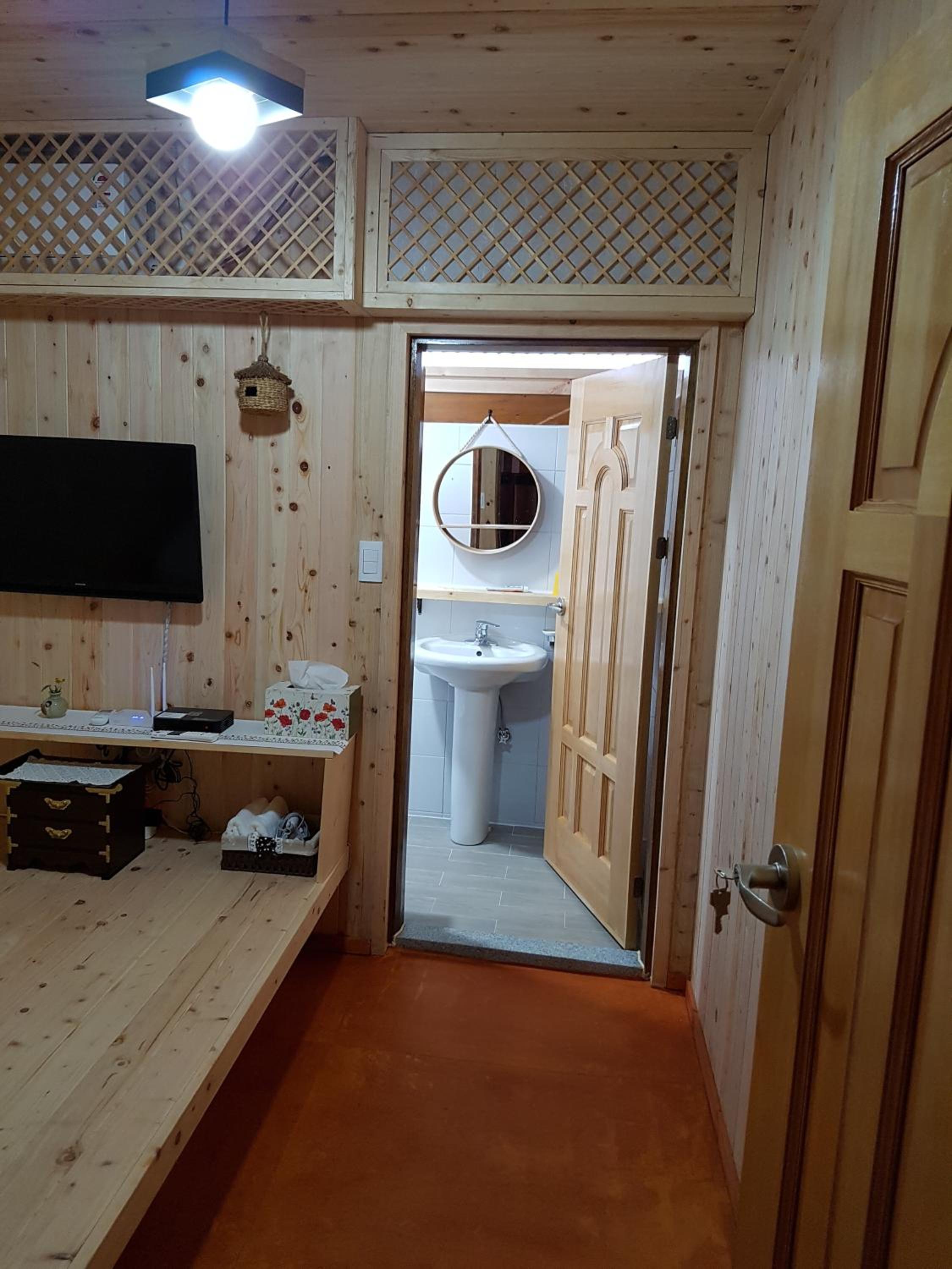The Hanok