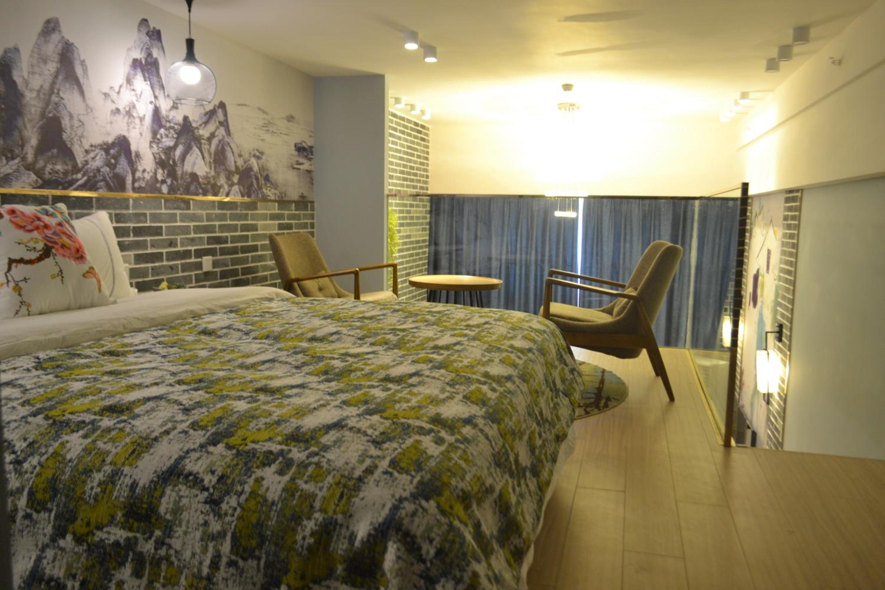 Yumi Huanju Apartment -广州东站 燕塘地铁站店