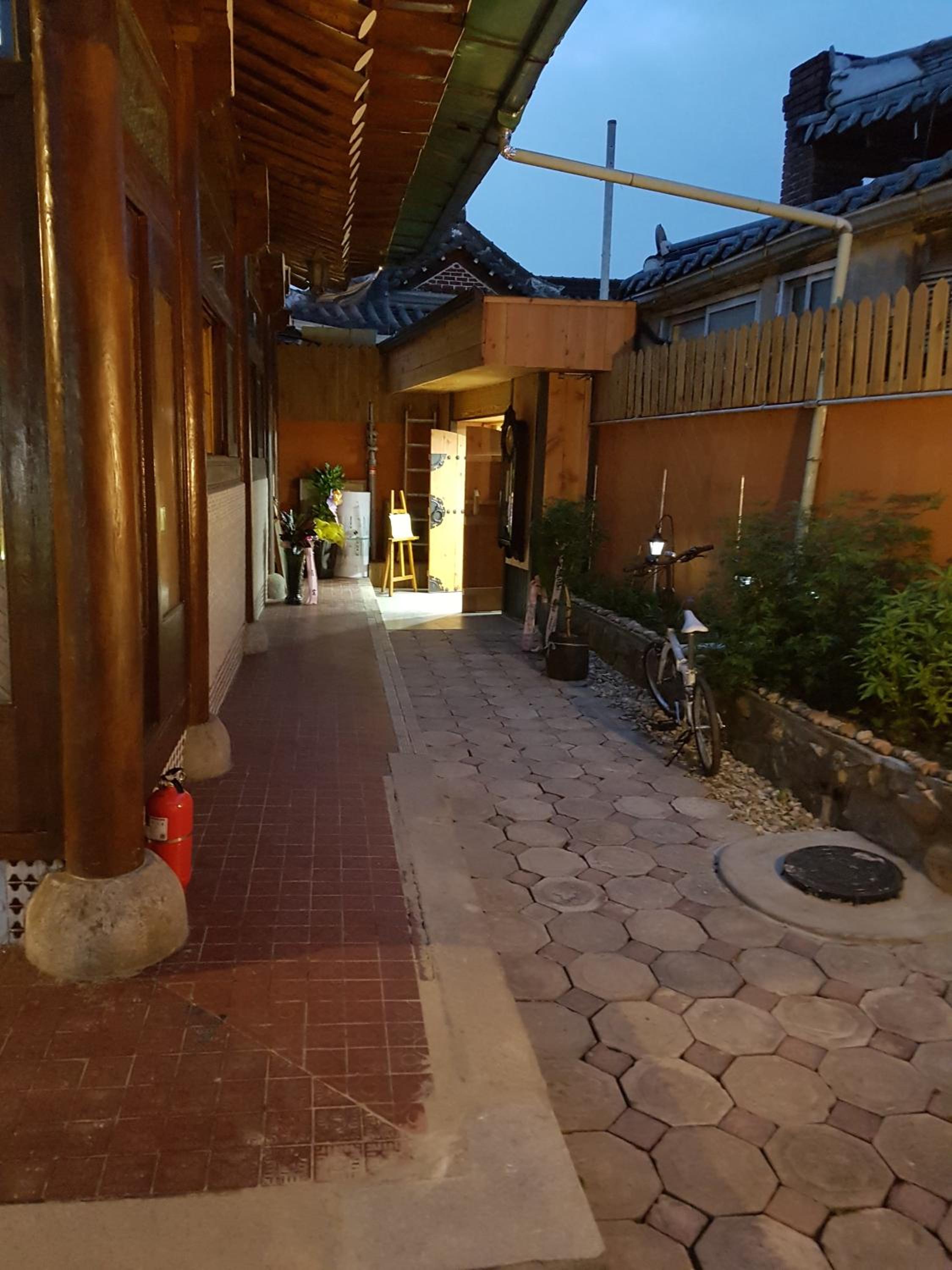 The Hanok