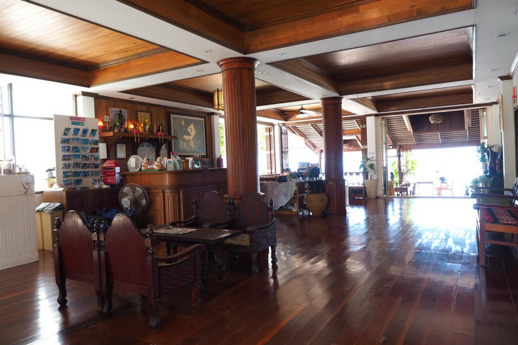 Blue Diamond Resort
