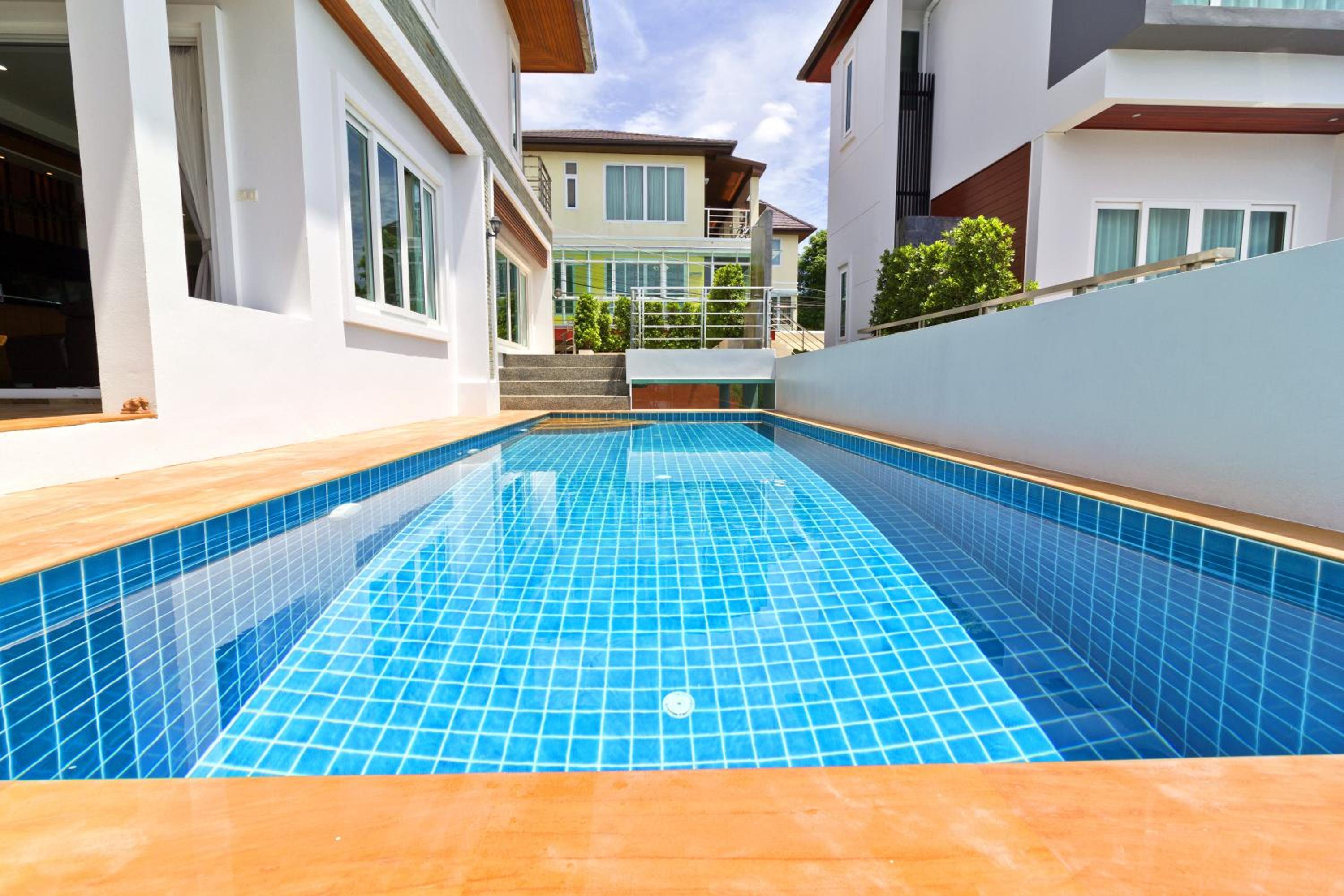 Surisa Seaview Pool Villas