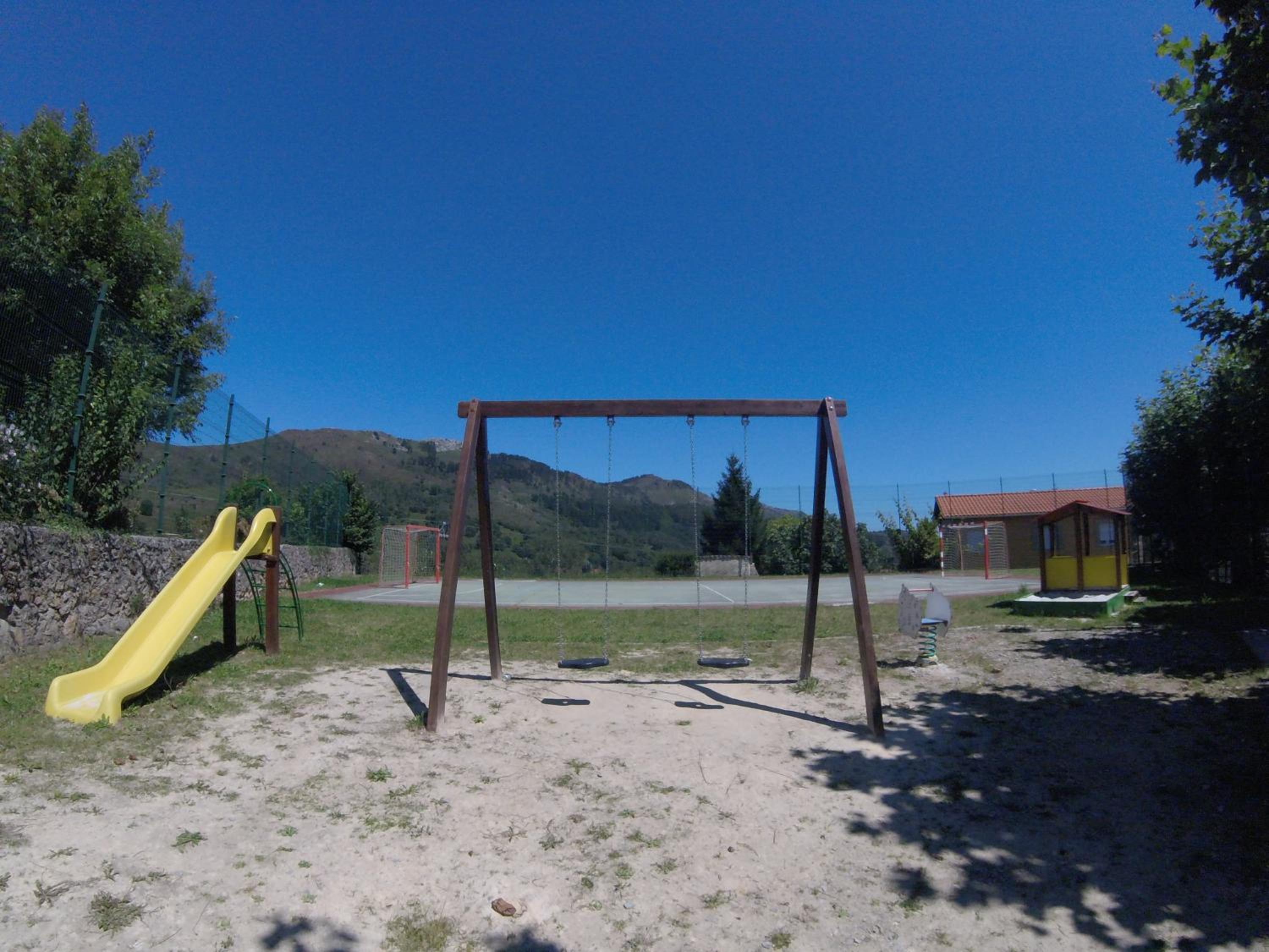 Cabanas La Senda de los elefantes Cabarceno - Property Image 33