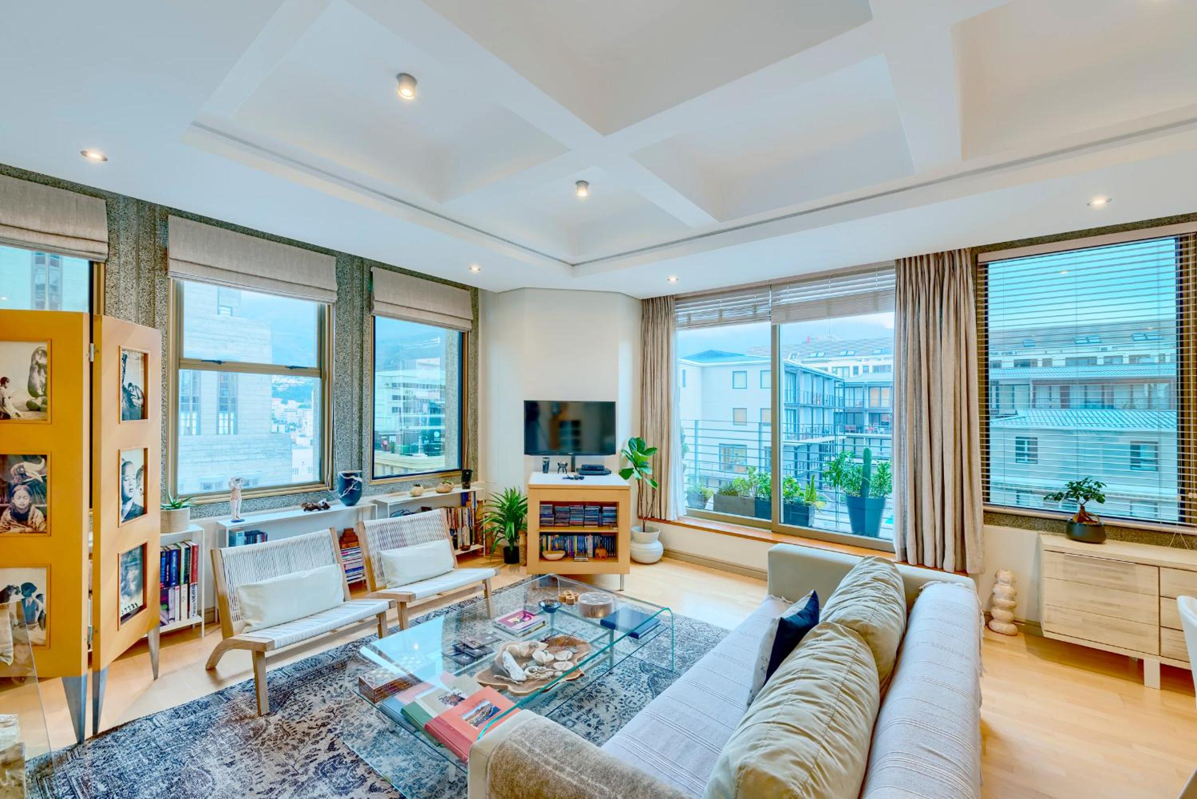 #1003 Cartwright - Stylish & Central view 3