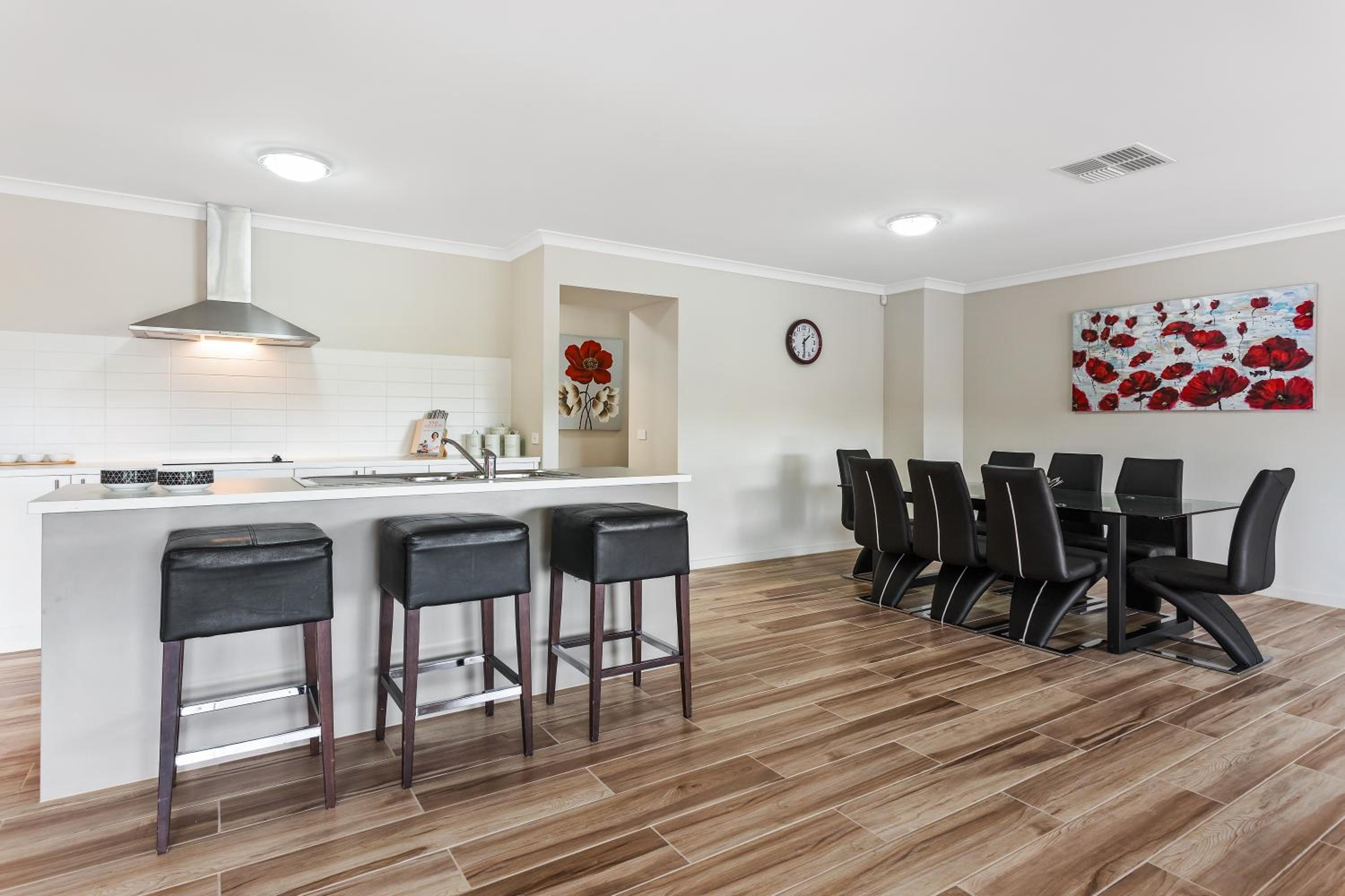 Bulla Villas - More Space for your Stay, Sleep 12