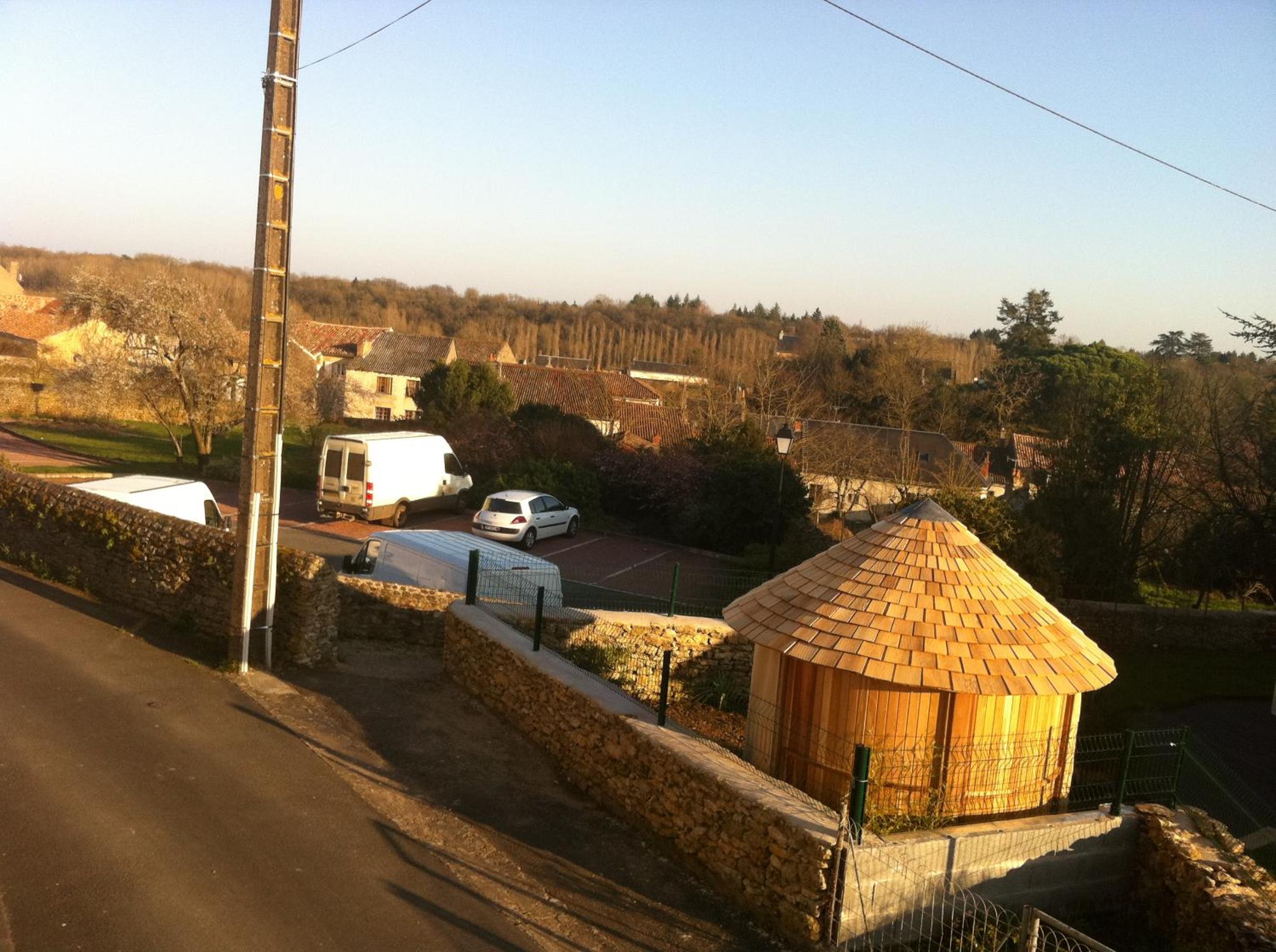 Photo 12