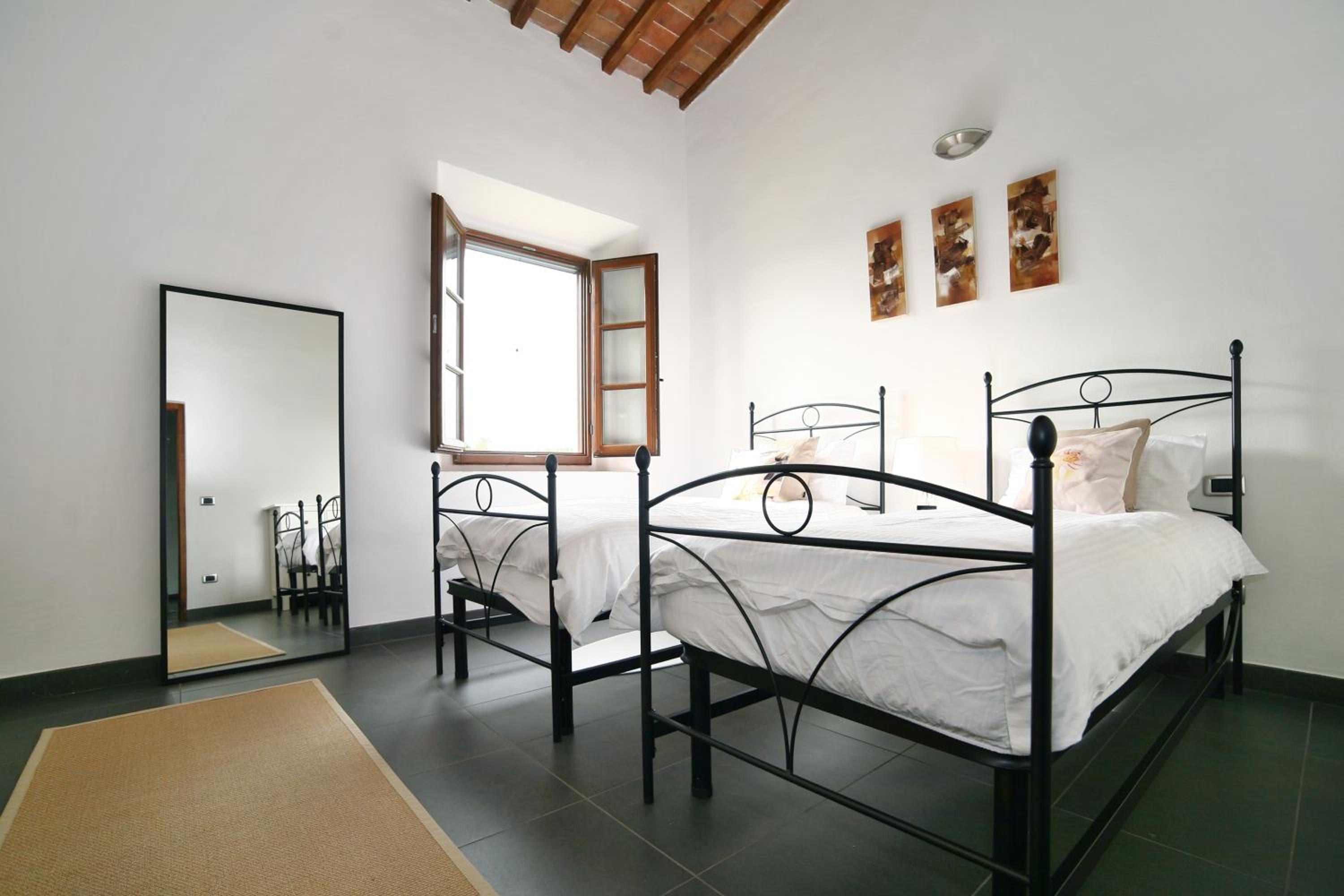 Luxury Villa photo 4