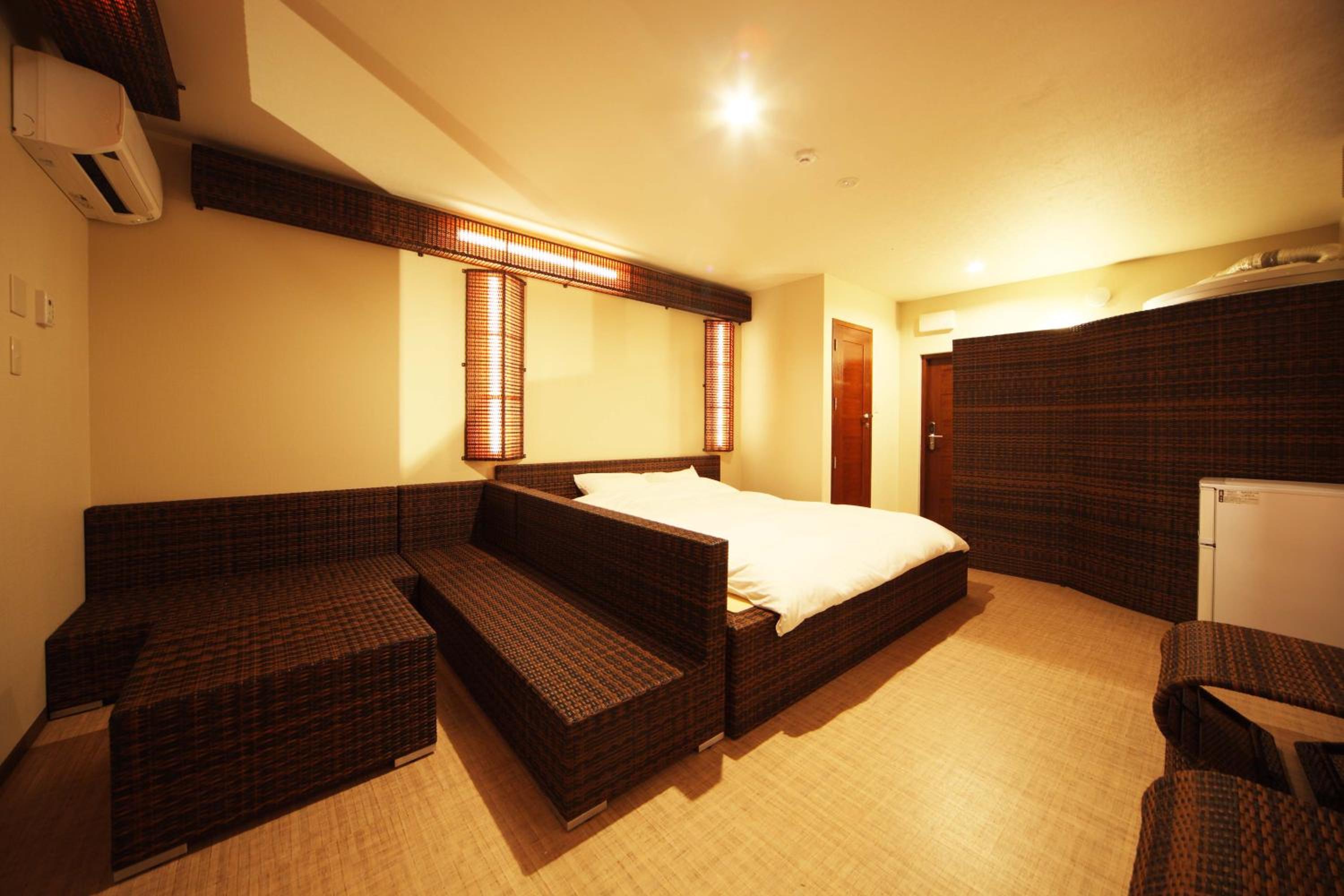 XYZ Private Spa and Seaside Resort