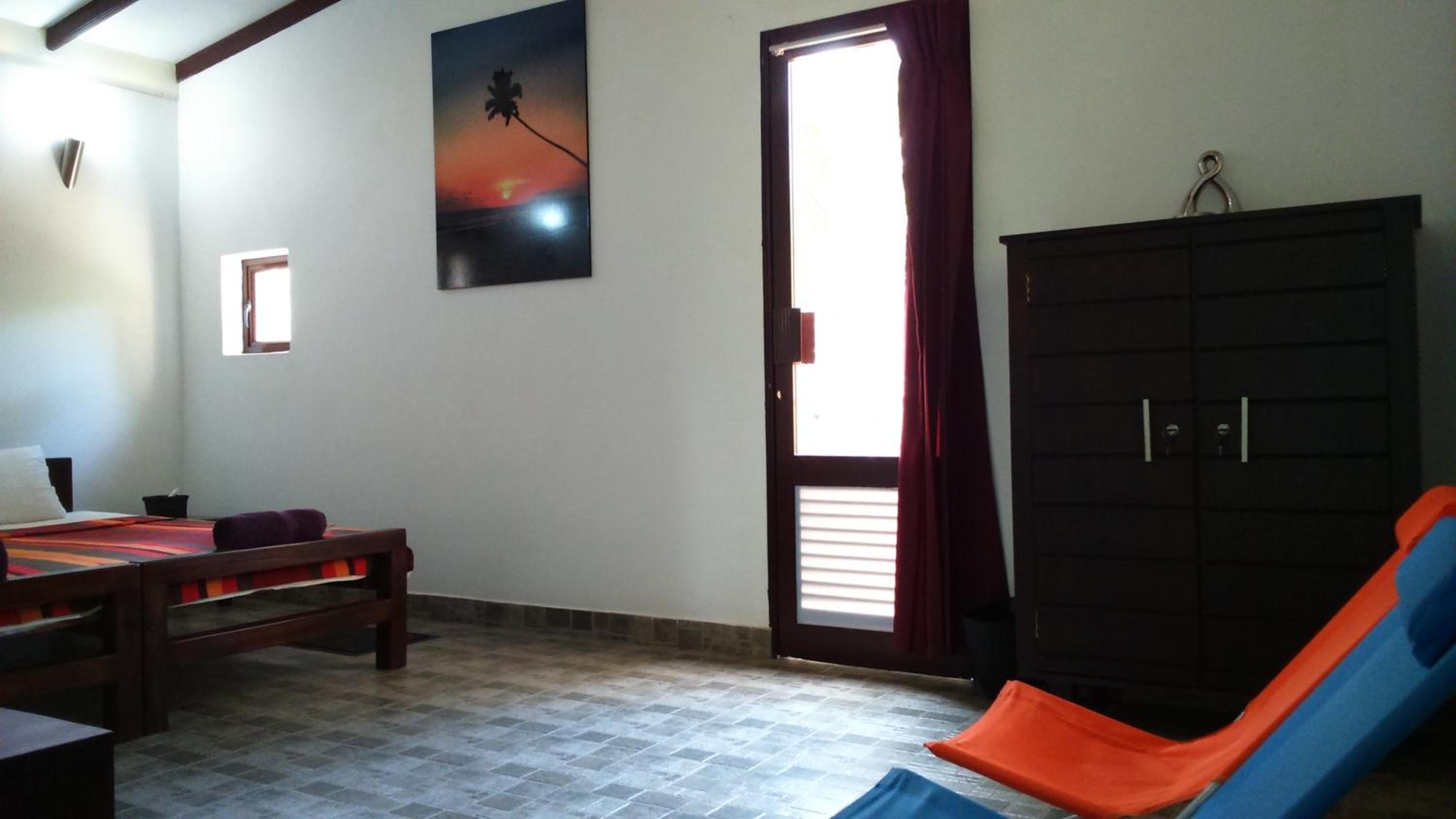 Sri Beach Bungalows And Villa