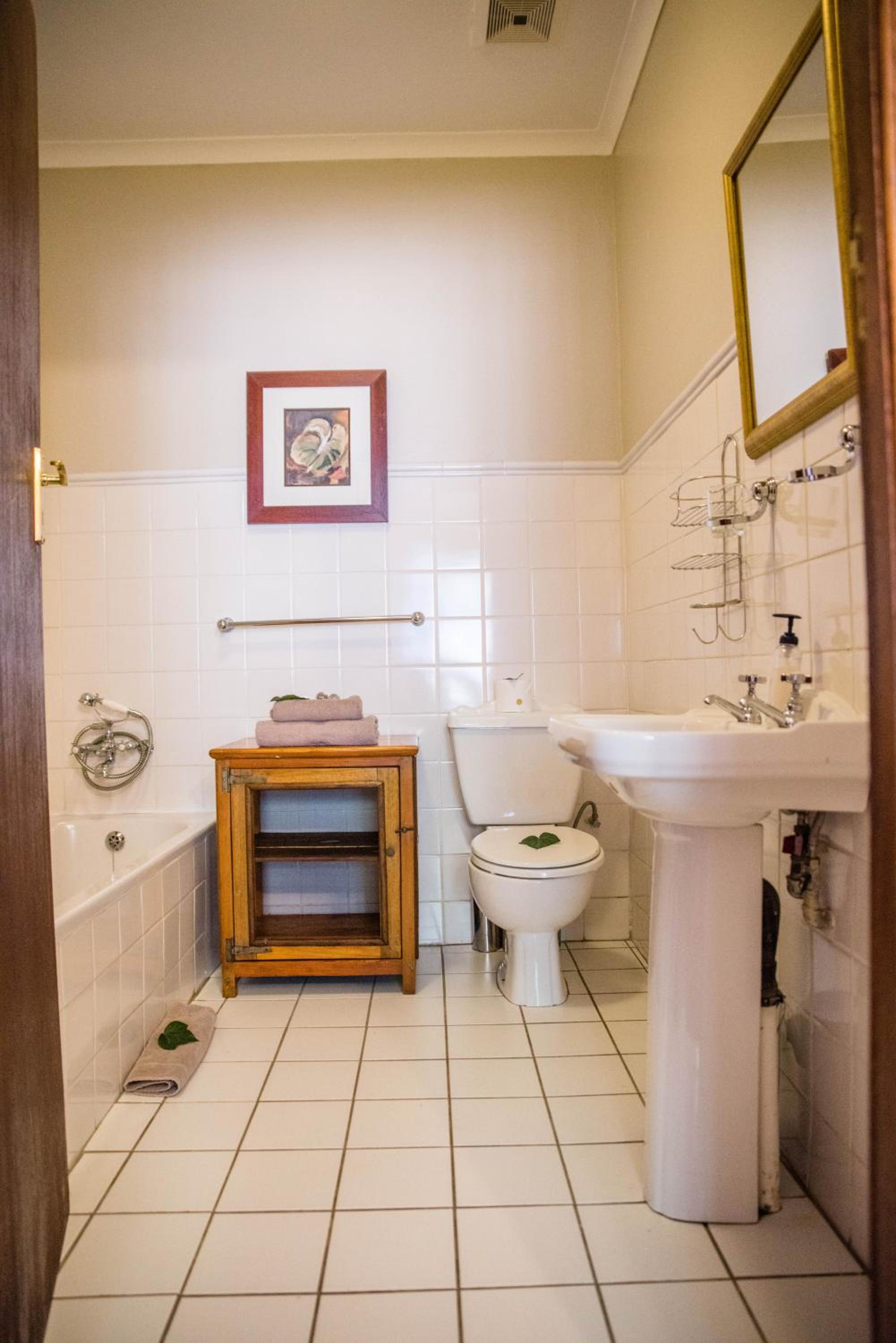 5th Avenue Gooseberry Guest House