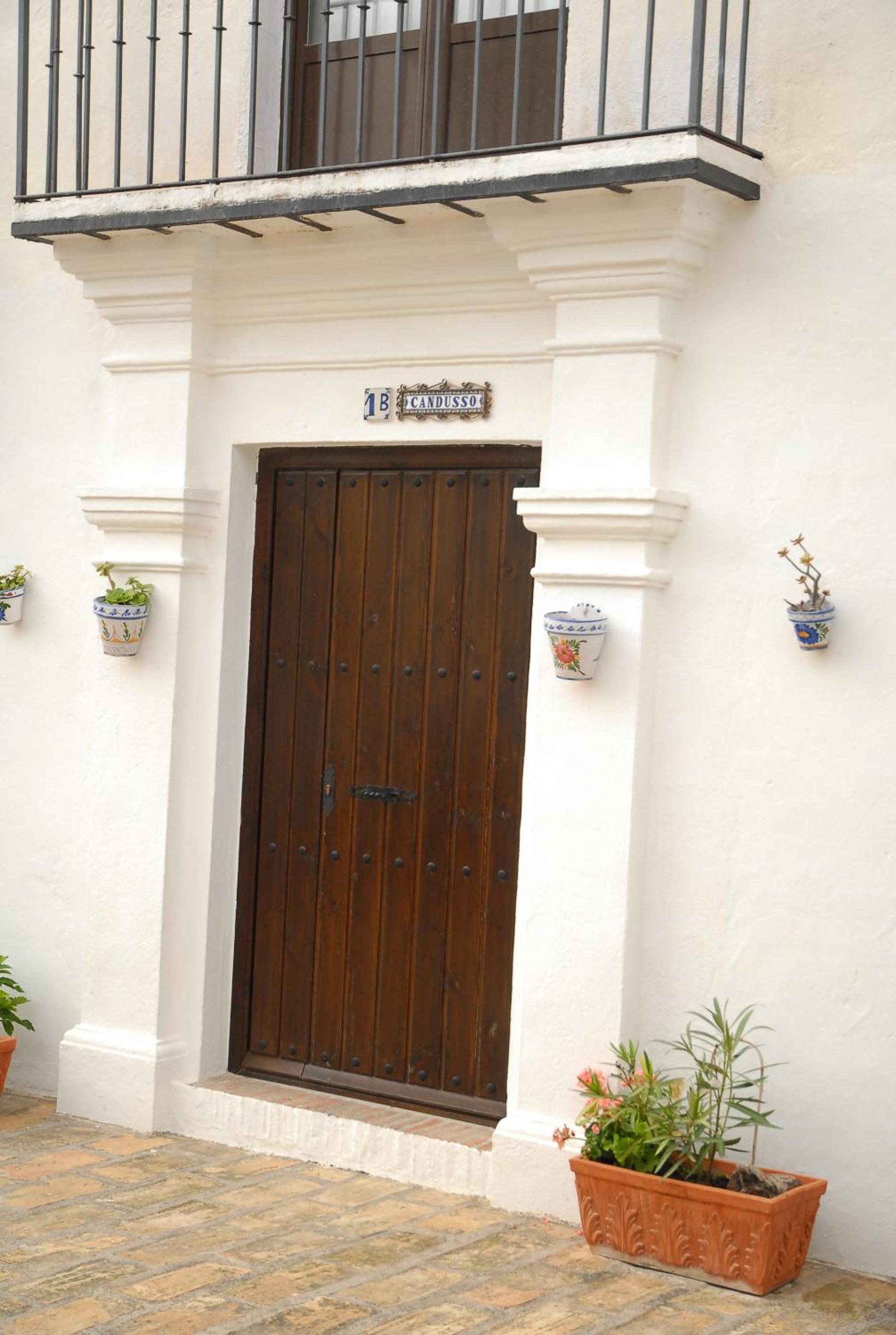 Spacious Andalusian Apartment with Pool and Level Access view 5