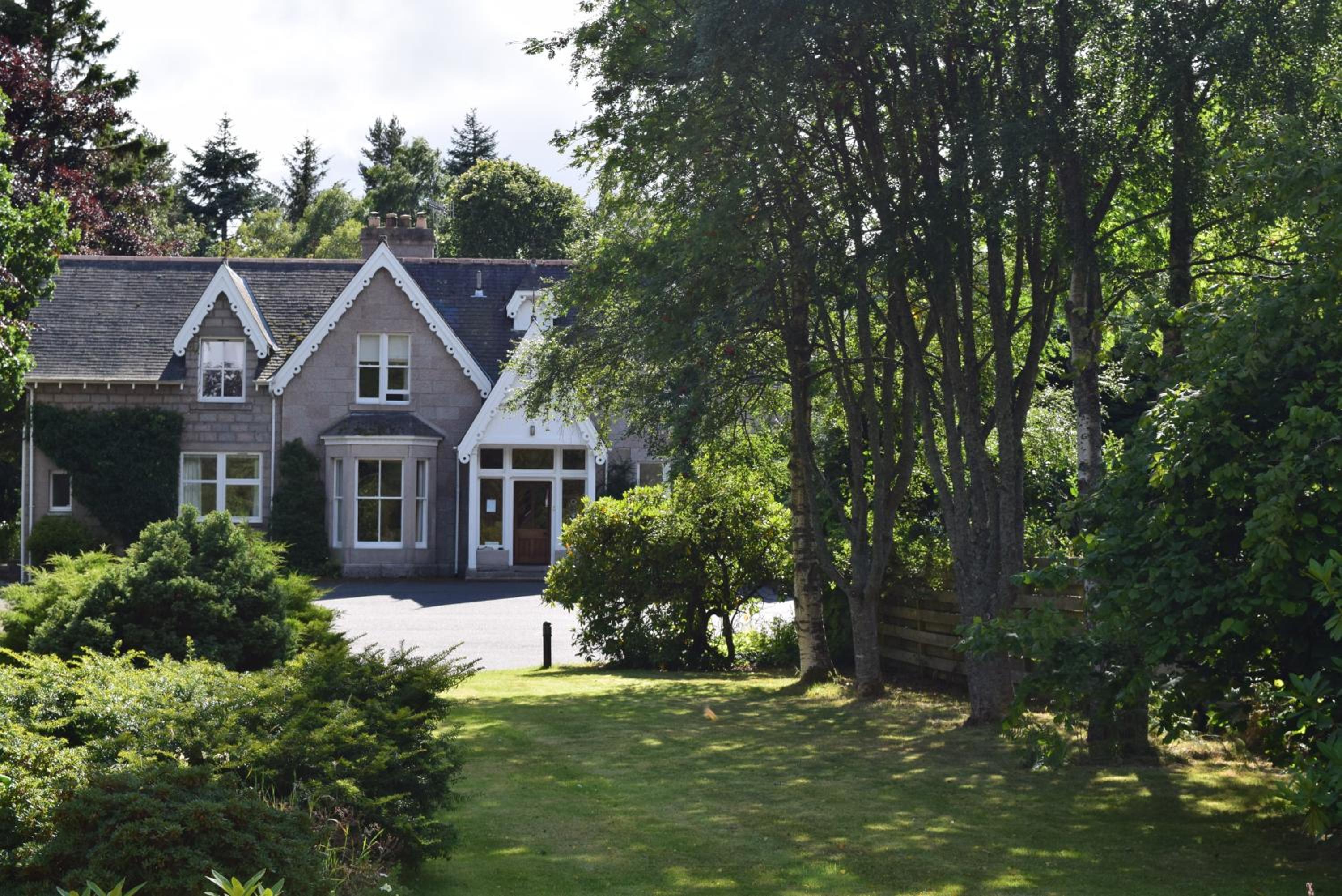 No 45, Ballater
