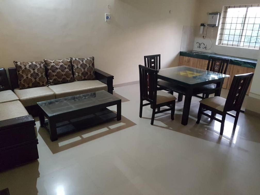 Aakriti NS71 view 3