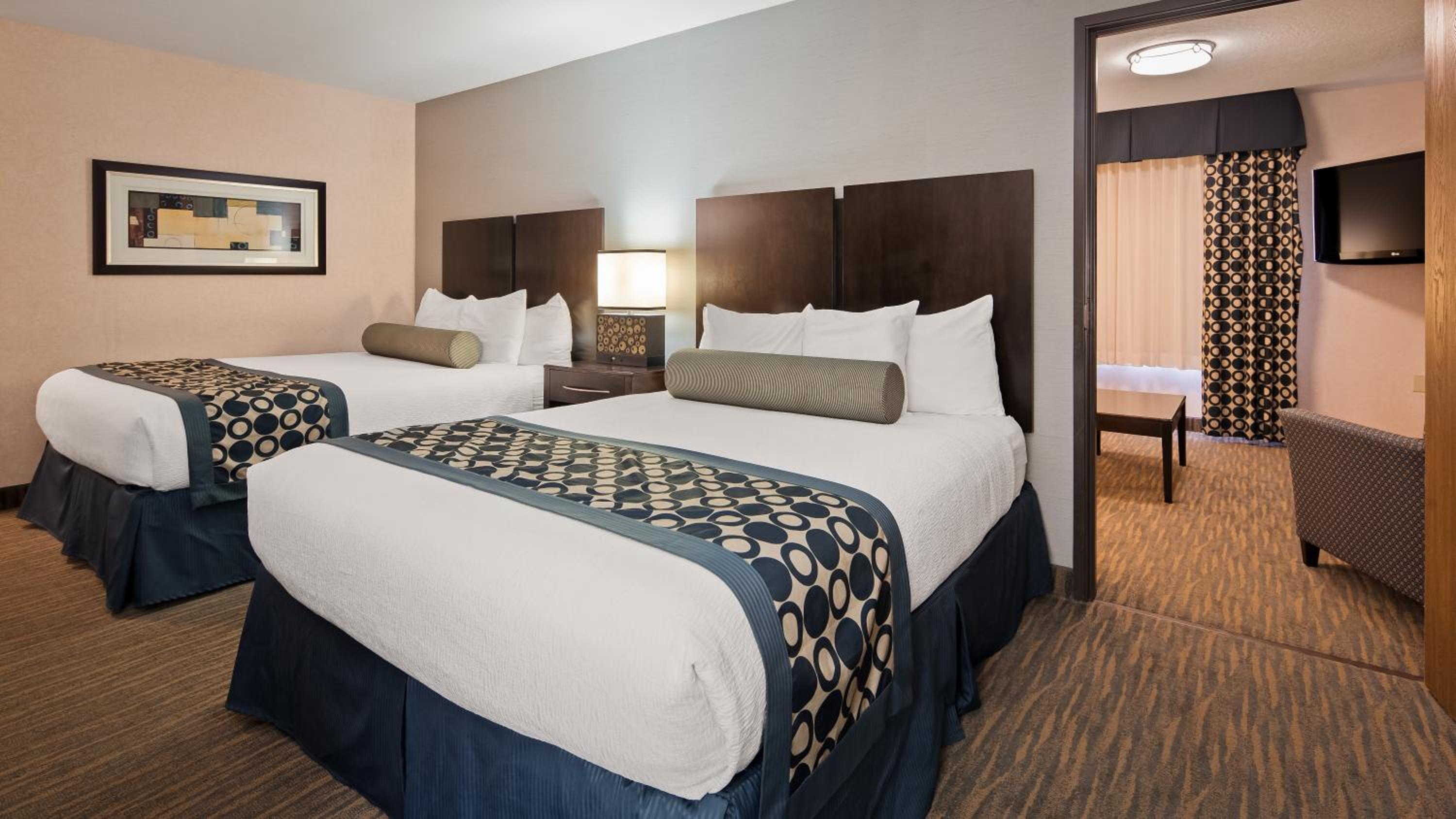 Coldwater Vacations - Best Western Plus Coldwater Hotel - Property Image 45
