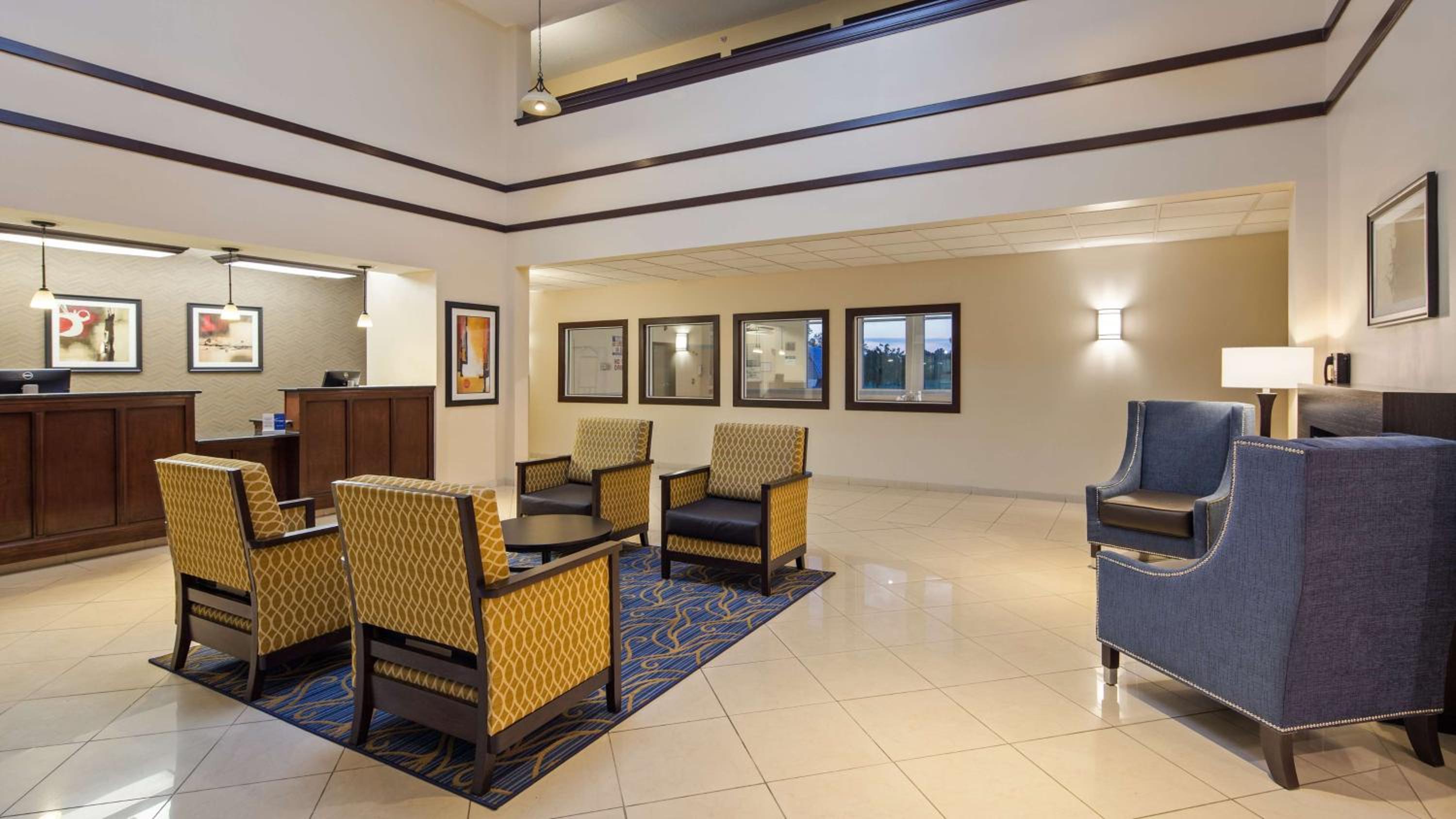 Best Western Plus Gas City - Property Image 27