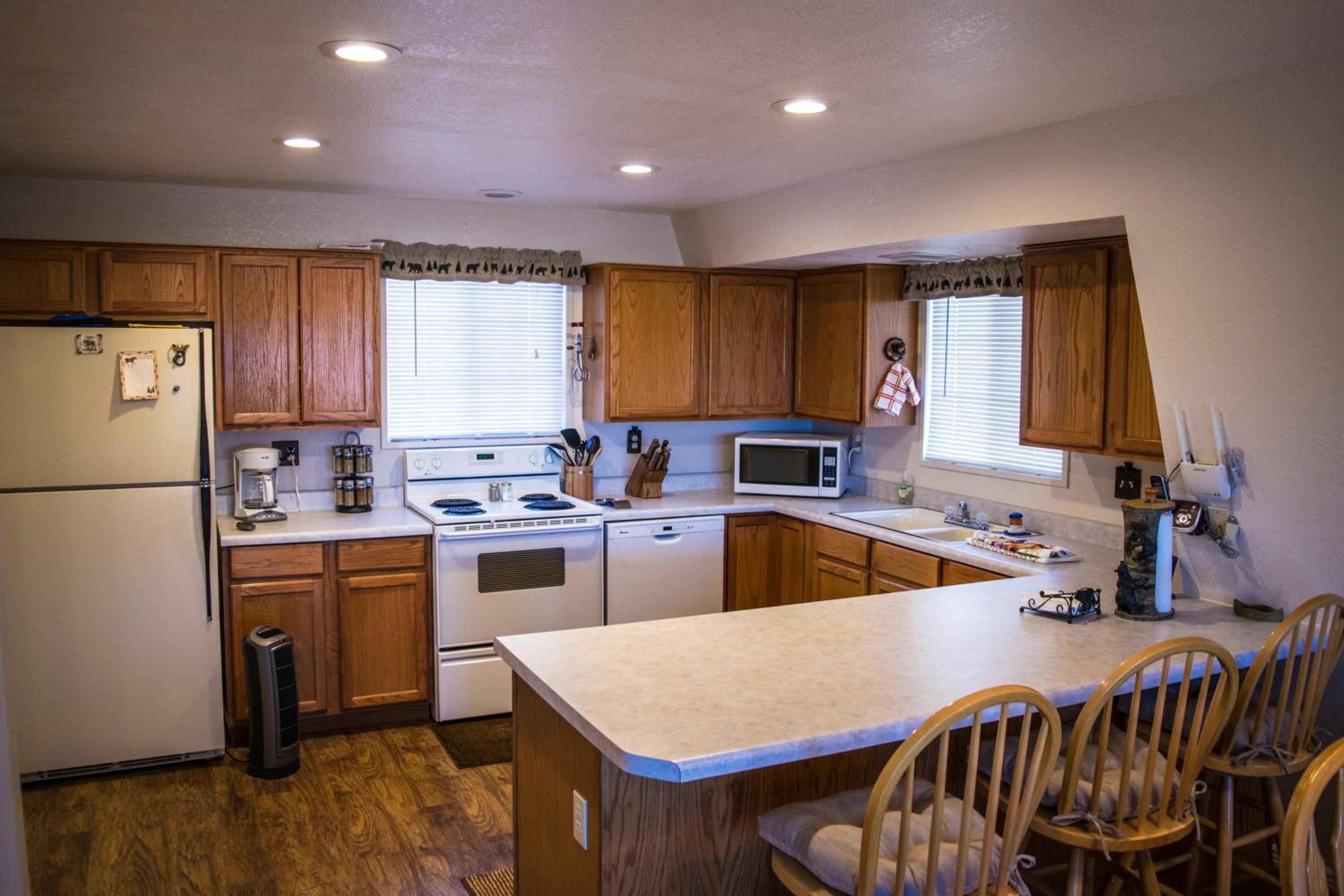 Aspen Meadow Cabin view 5
