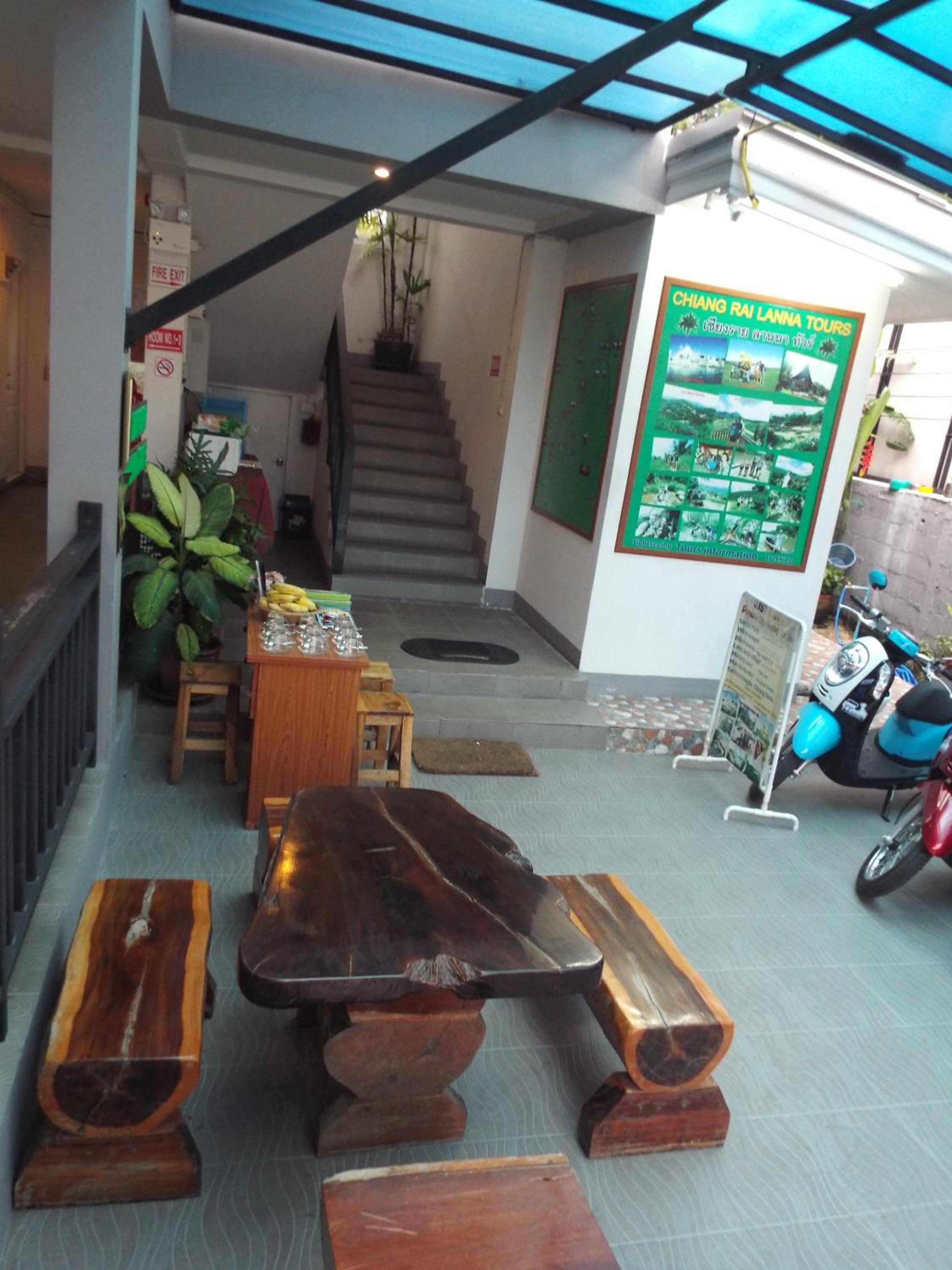 Grandma Kaew House