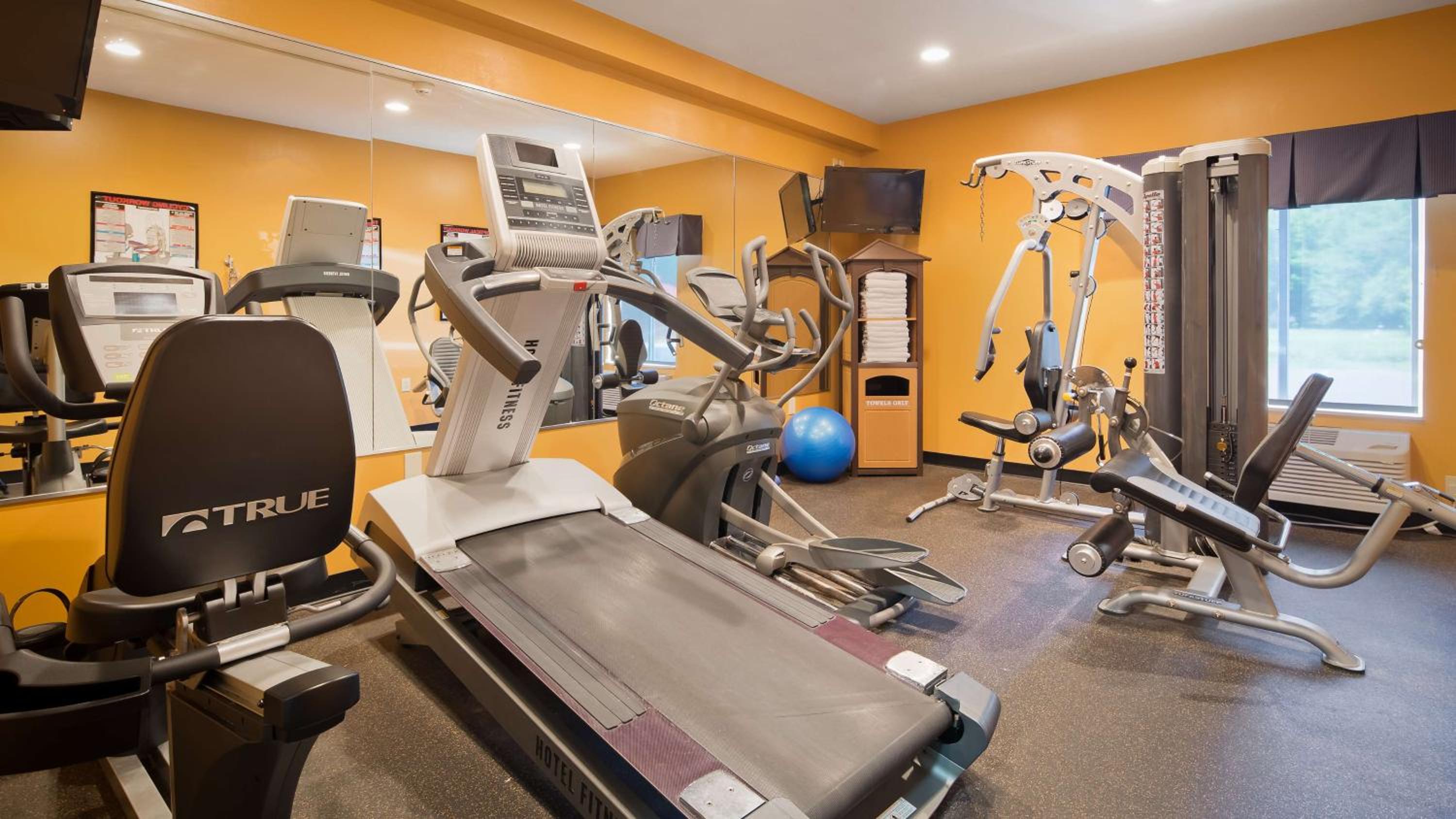 Coldwater Vacations - Best Western Plus Coldwater Hotel - Property Image 27