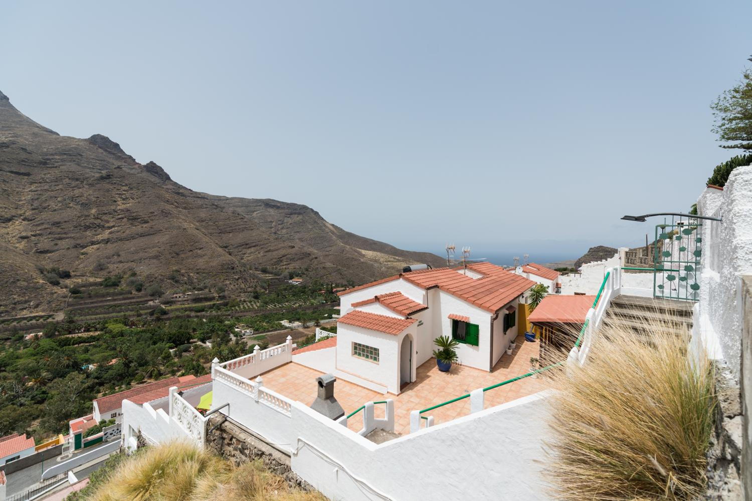 Casa Panchita -Maravillosas vistas al mar y montaña view 2