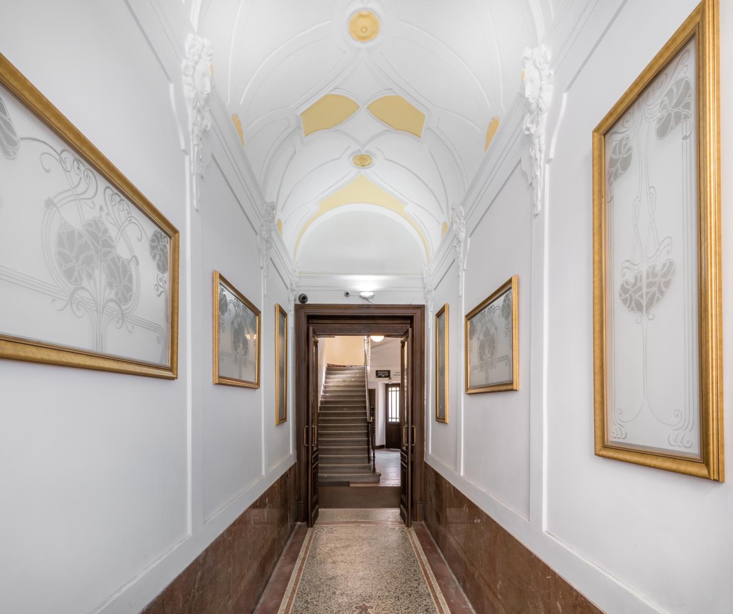 Mordecai 12 Apartments by Adrez