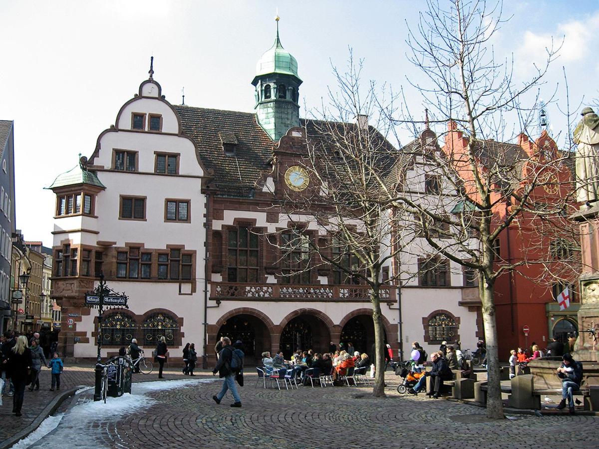 Photo 48