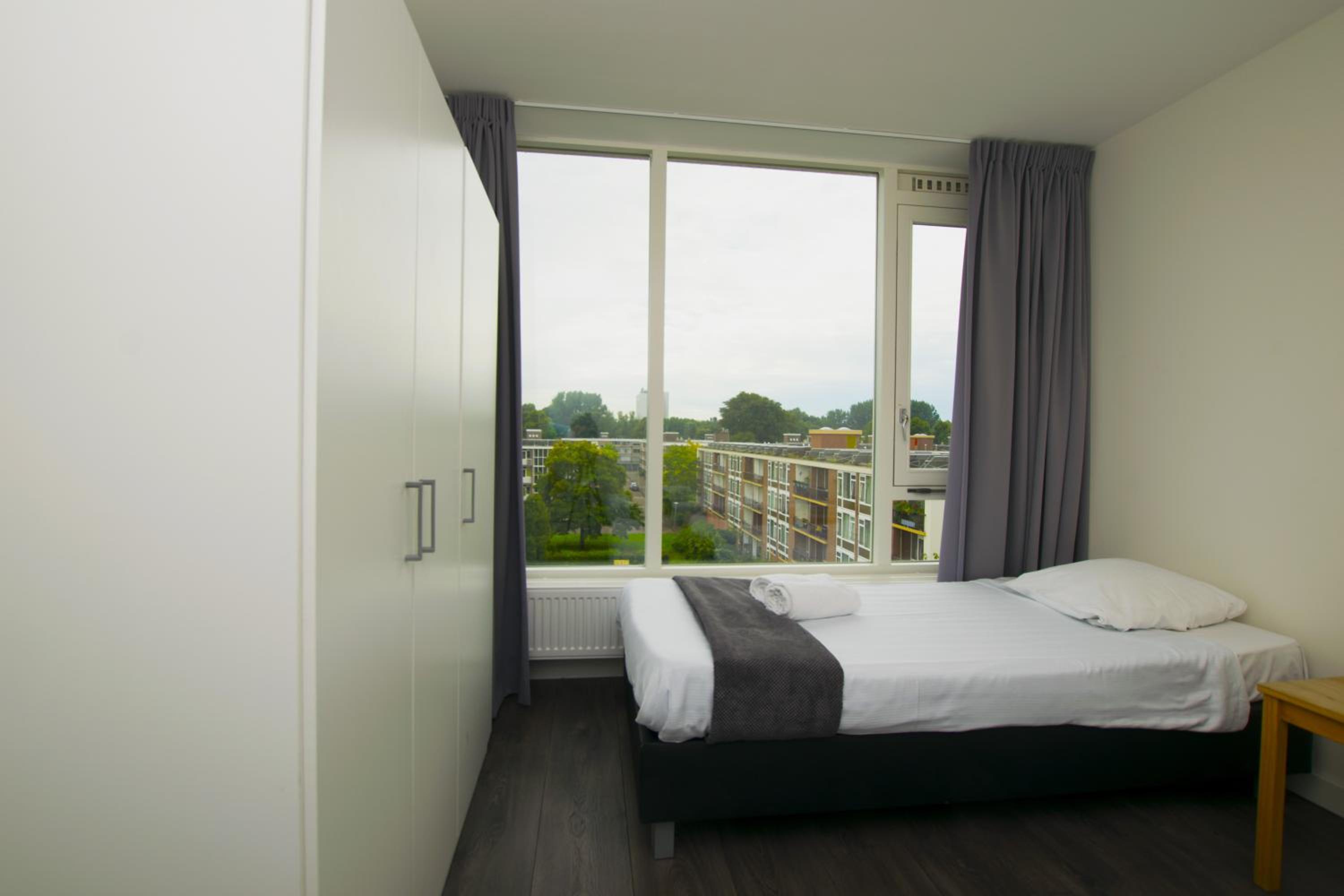 White Moon Apartment