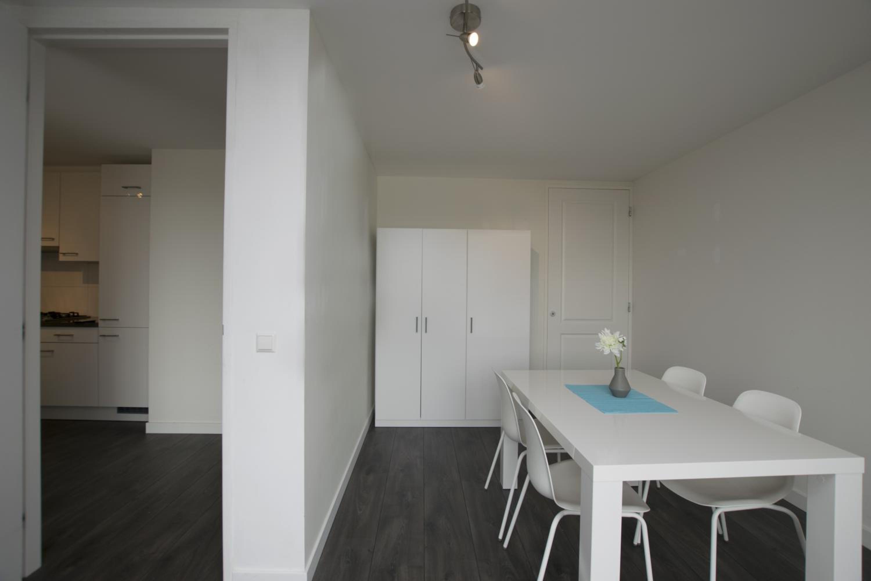 White Moon Apartment