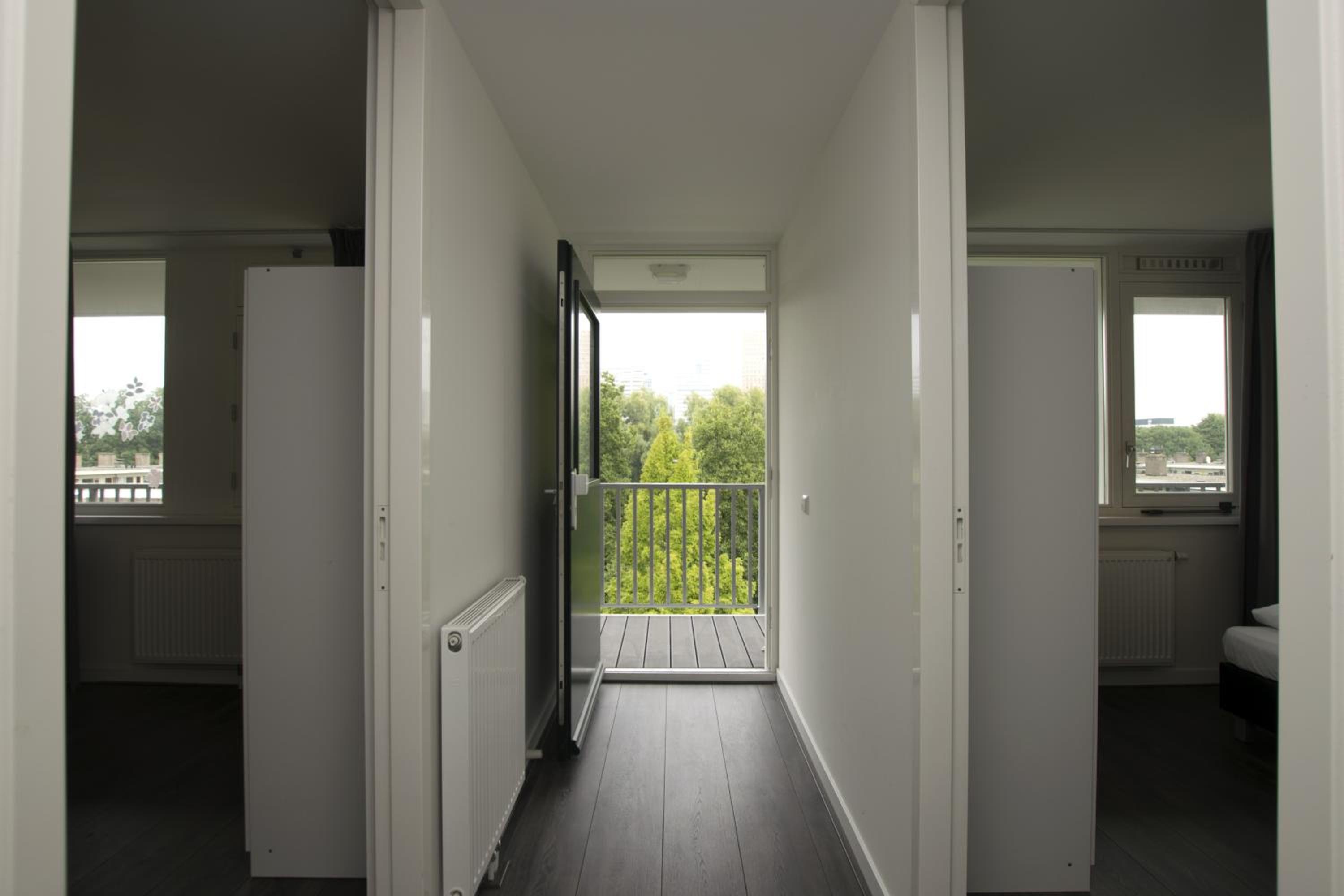 White Moon Apartment