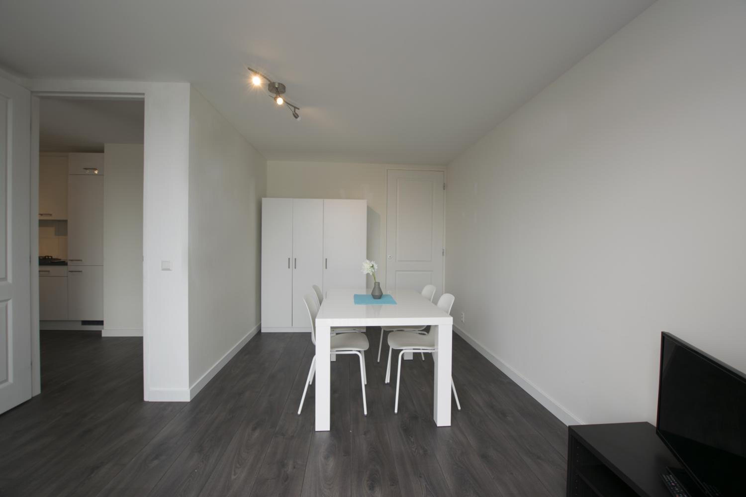 White Moon Apartment