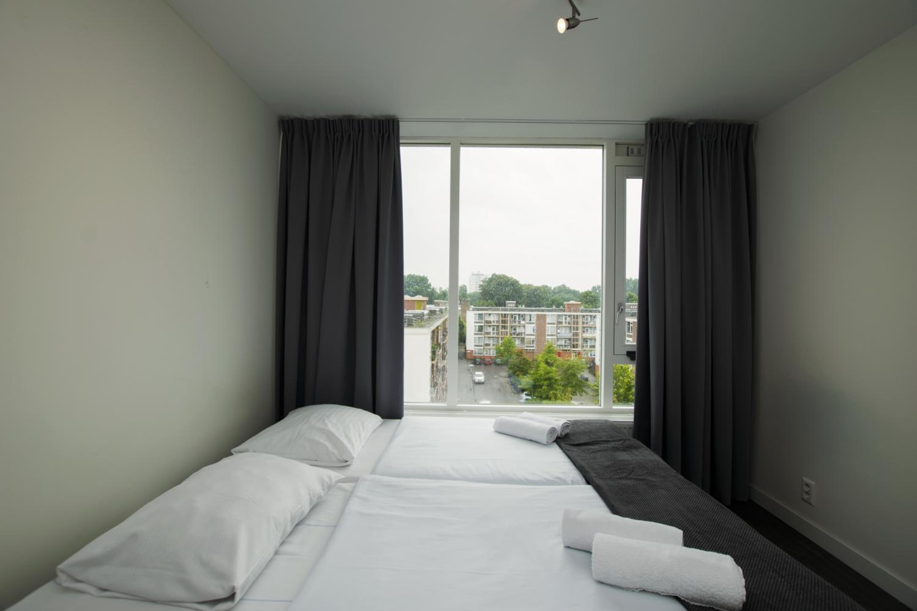 White Moon Apartment