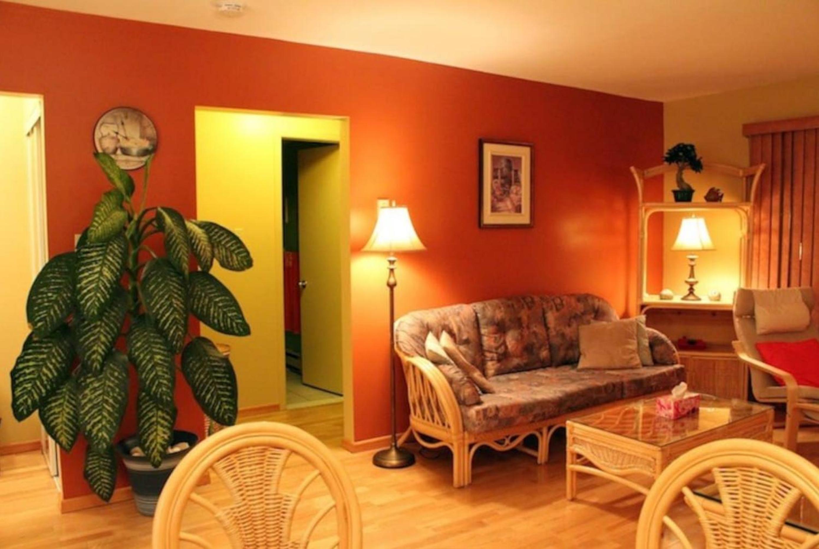 Magog Lovely Vacation Home view 3