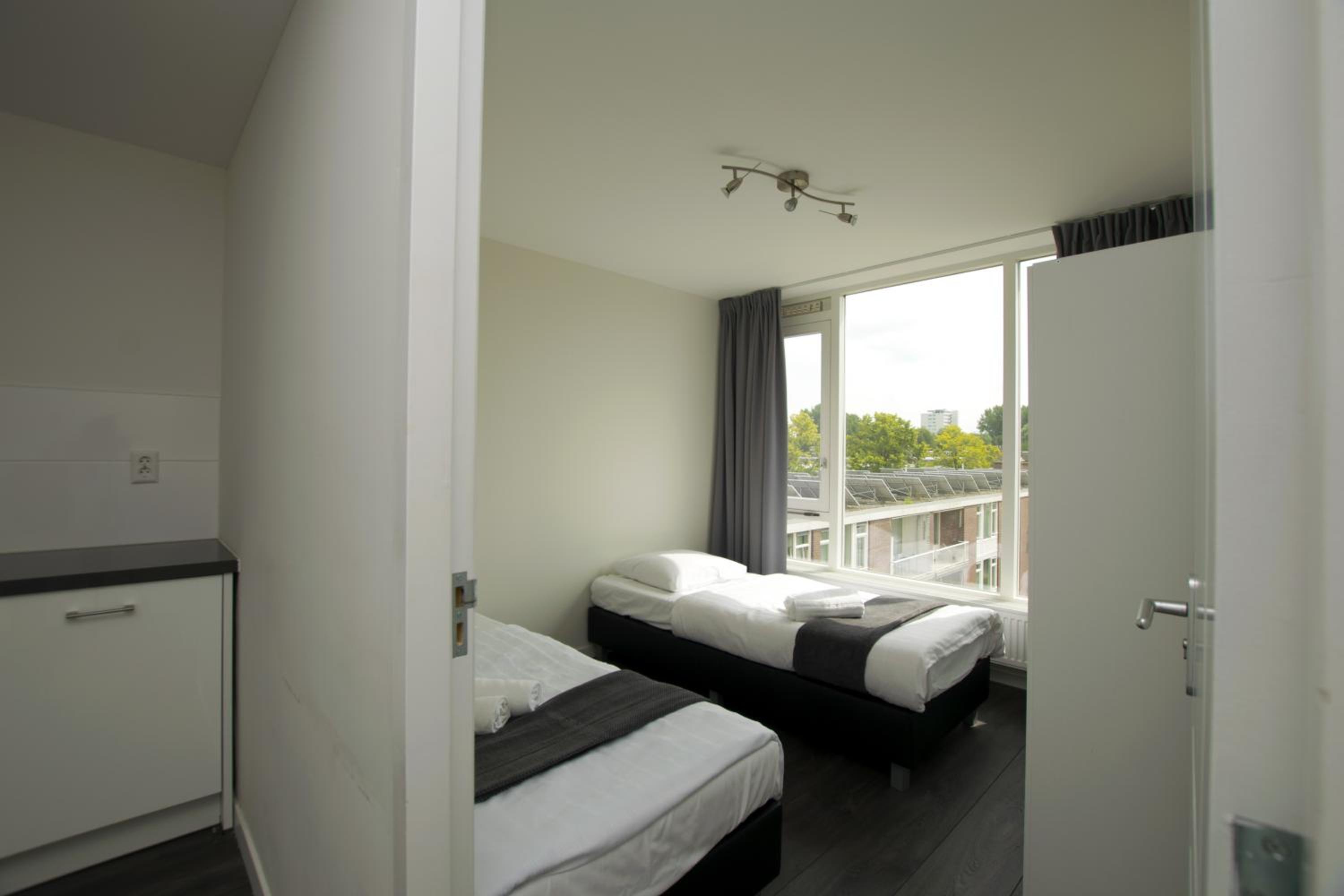 White Moon Apartment